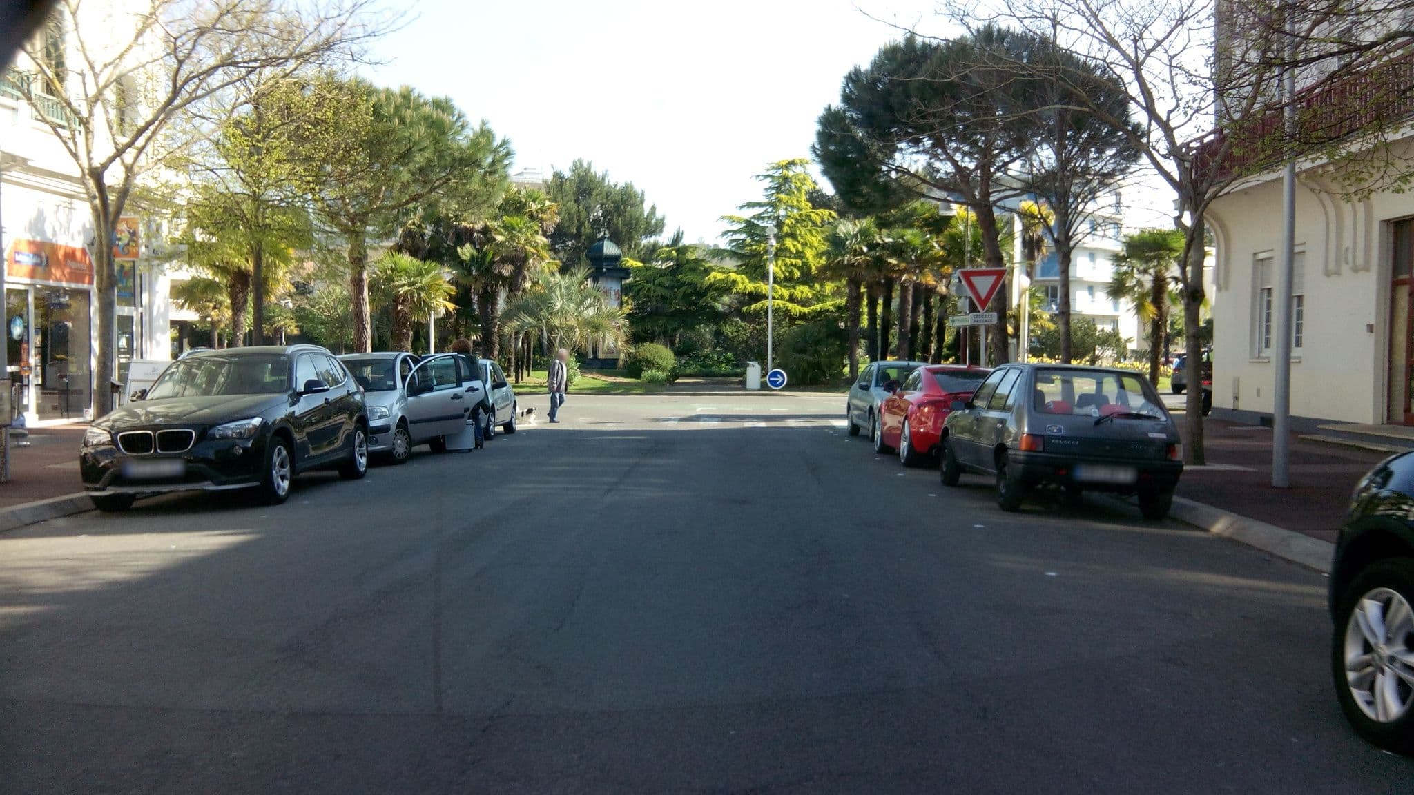 Street view near Les Sylphes, La Baule-Escoublac — © alainproviste (CC BY-SA · Mapillary)