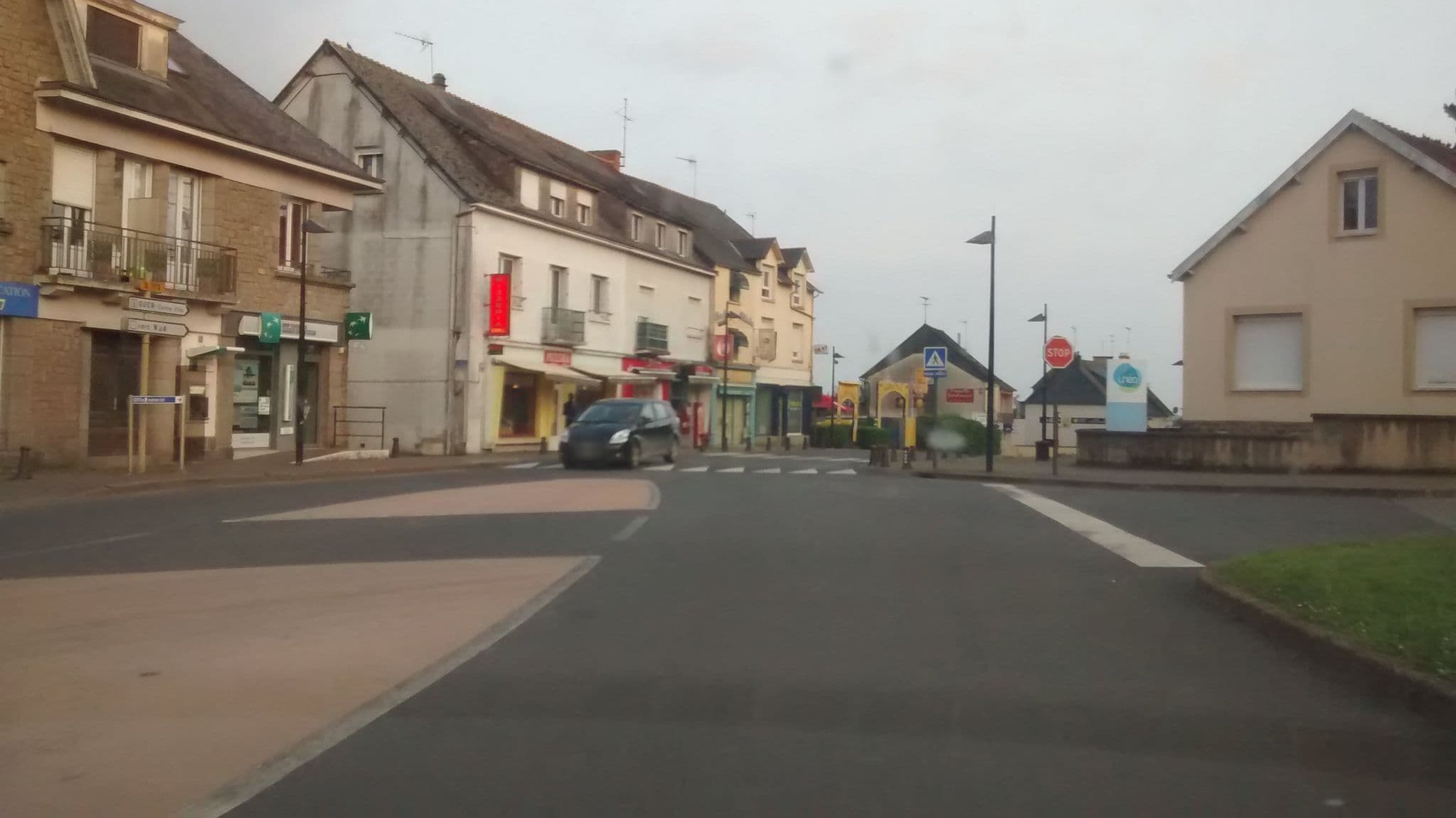 Street view near Hotel Bellevue, Beignon — © hamlet (CC BY-SA · Mapillary)