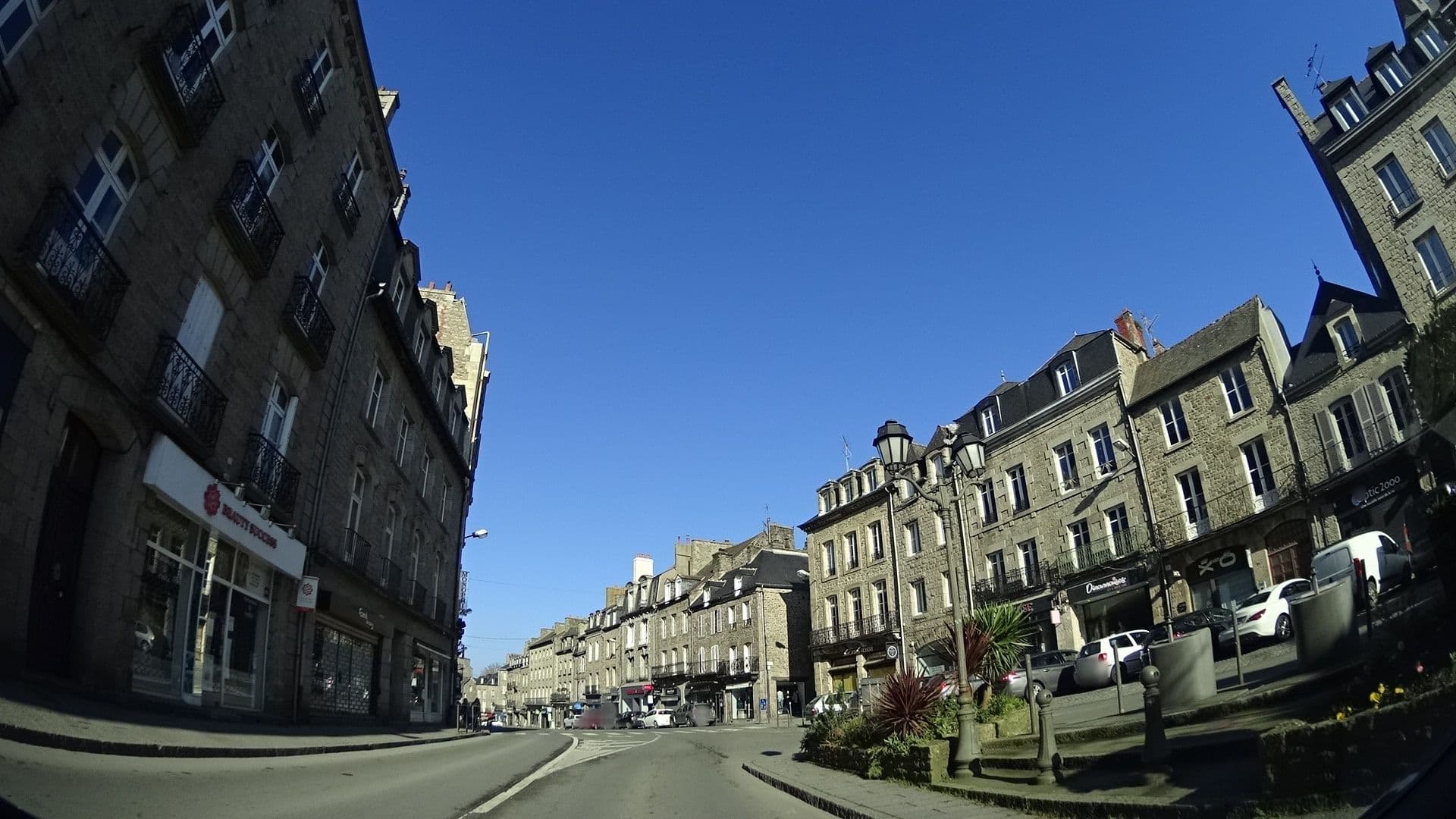Street view near Le Loft Wk Dinan, Dinan — © panieravide (CC BY-SA · Mapillary)
