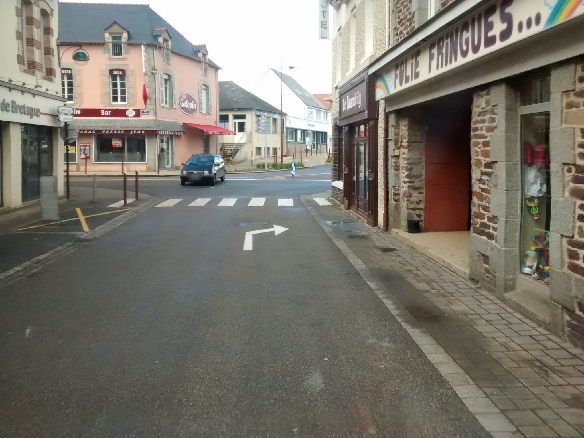 Street view near Le Brambily, Mauron — © hamlet (CC BY-SA · Mapillary)