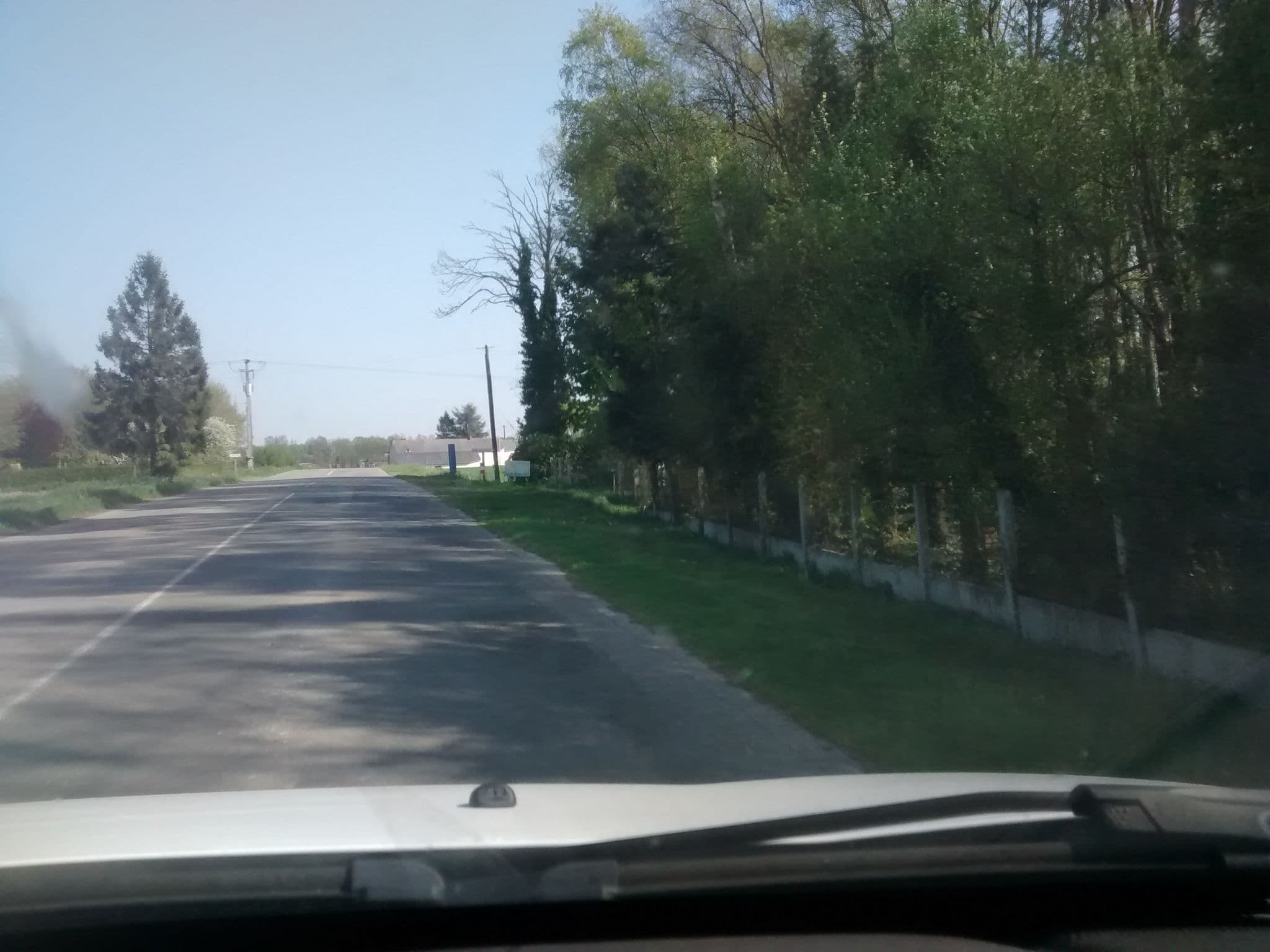 Street view near Les Lierrus B&B, Quédillac — © mgageo (CC BY-SA · Mapillary)