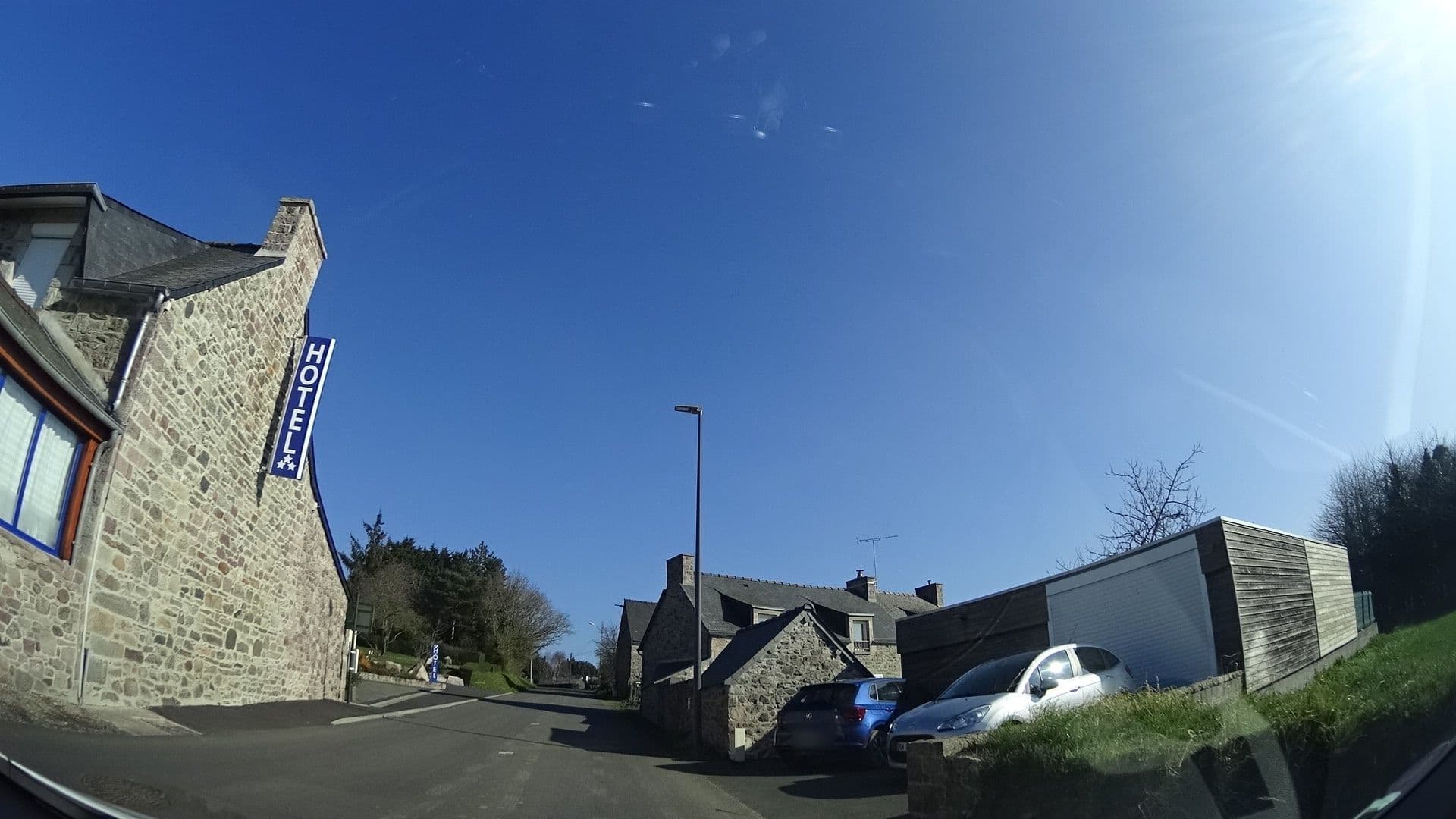 Street view near Gabmag 17, Fréhel — © panieravide (CC BY-SA · Mapillary)