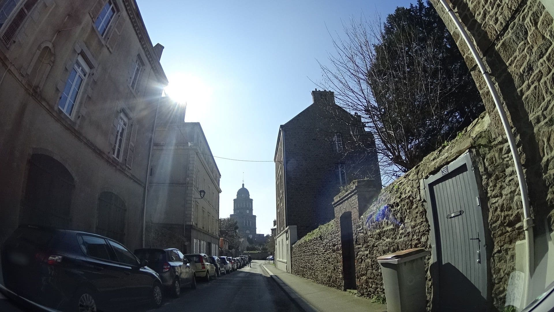 Street view near 38 Solidor, Saint-Malo — © panieravide (CC BY-SA · Mapillary)