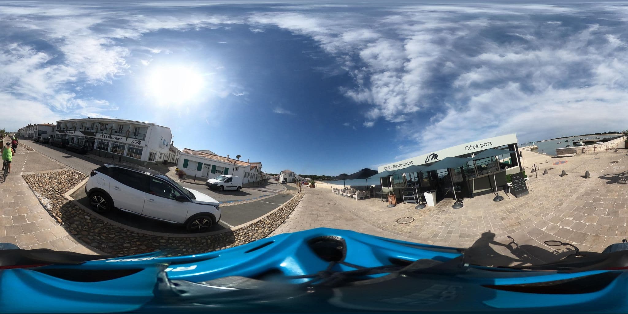 Street view near Hôtel de La Marée - Ile de Ré, Rivedoux-Plage — © padididejurbise (CC BY-SA · Mapillary)