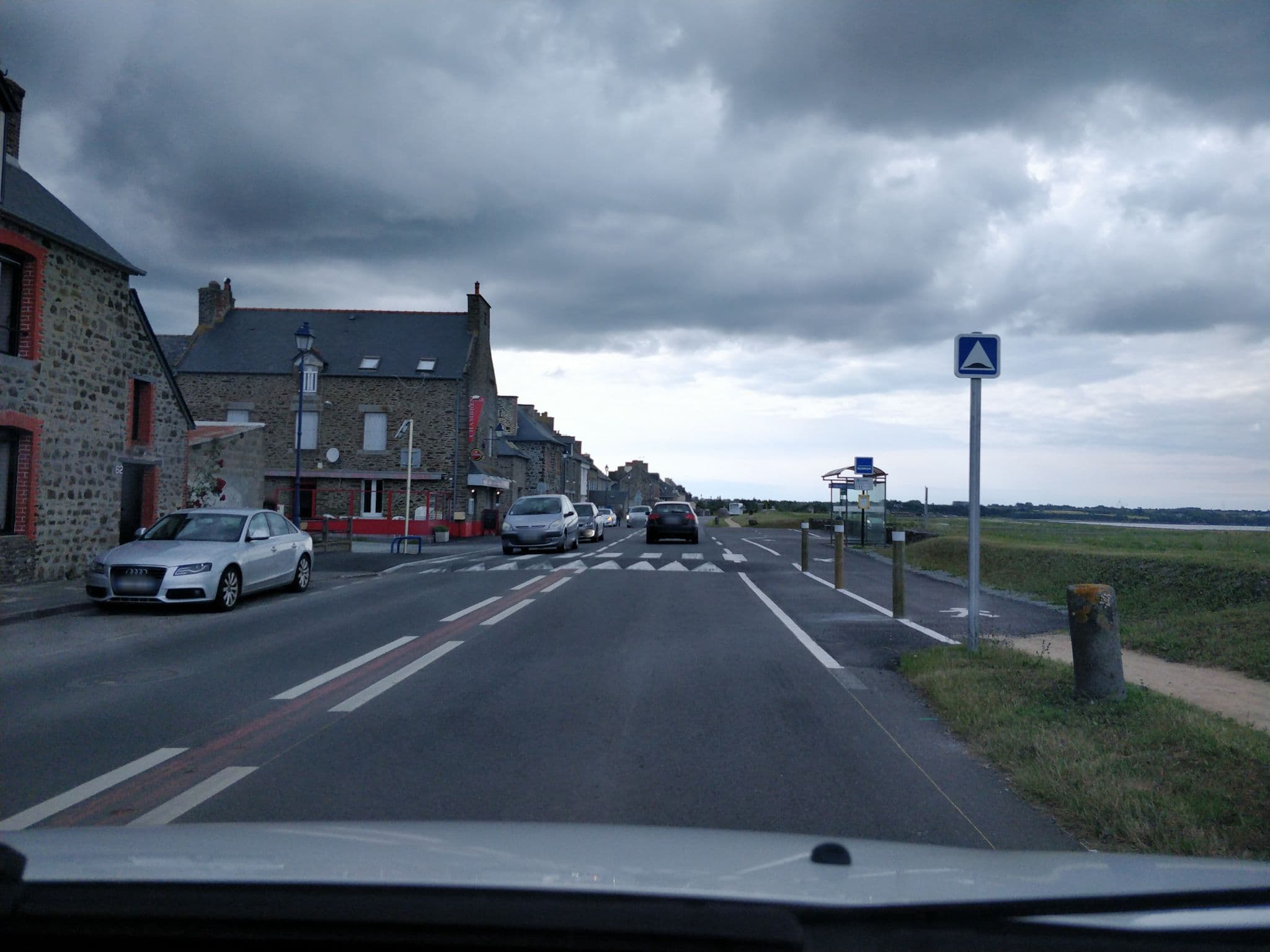 Street view near Bailble Alain, La Fresnais — © mgageo (CC BY-SA · Mapillary)