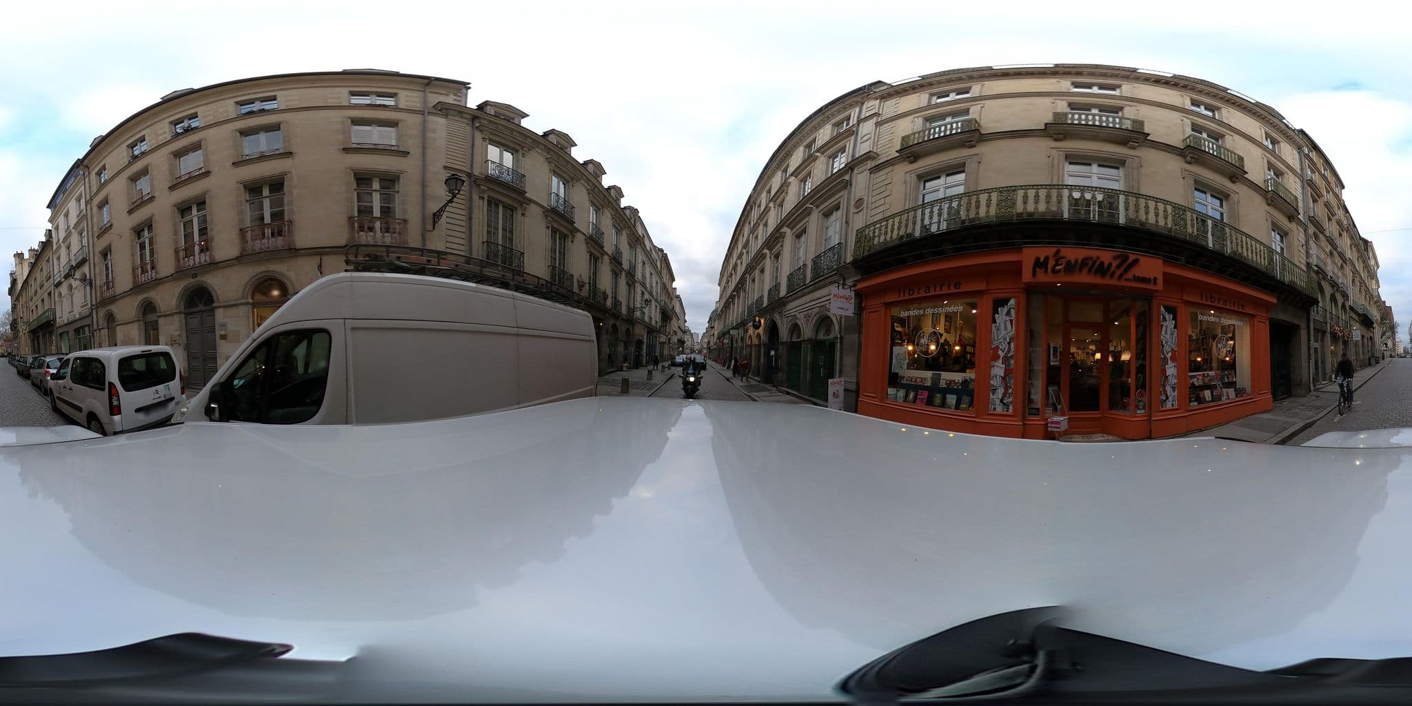 Street view near Hotel Le Victor Hugo, Rennes — © Caramel (CC BY-SA · Mapillary)