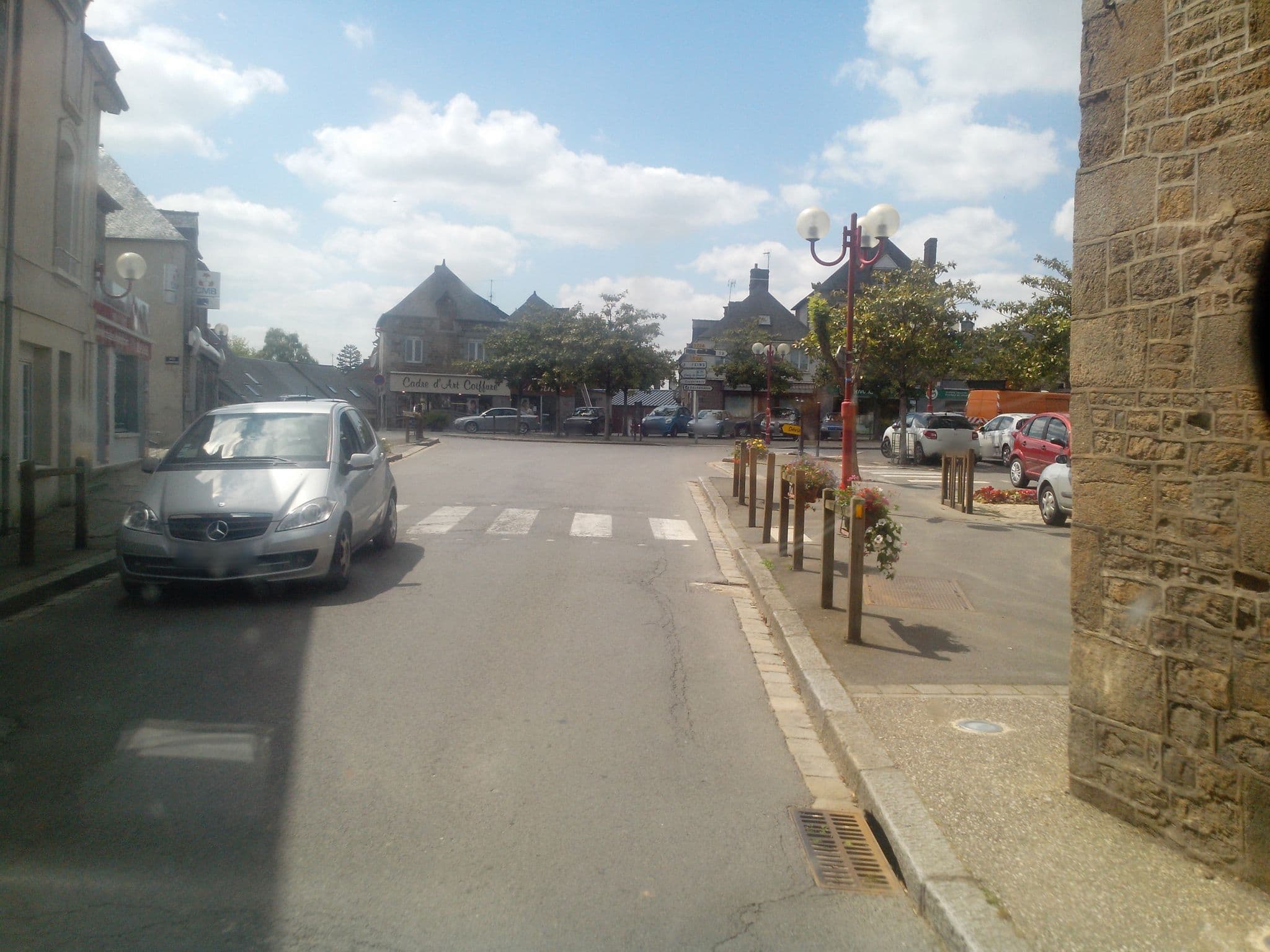 Street view near Auberge "La Tourelle", Sens-de-Bretagne — © hamlet (CC BY-SA · Mapillary)