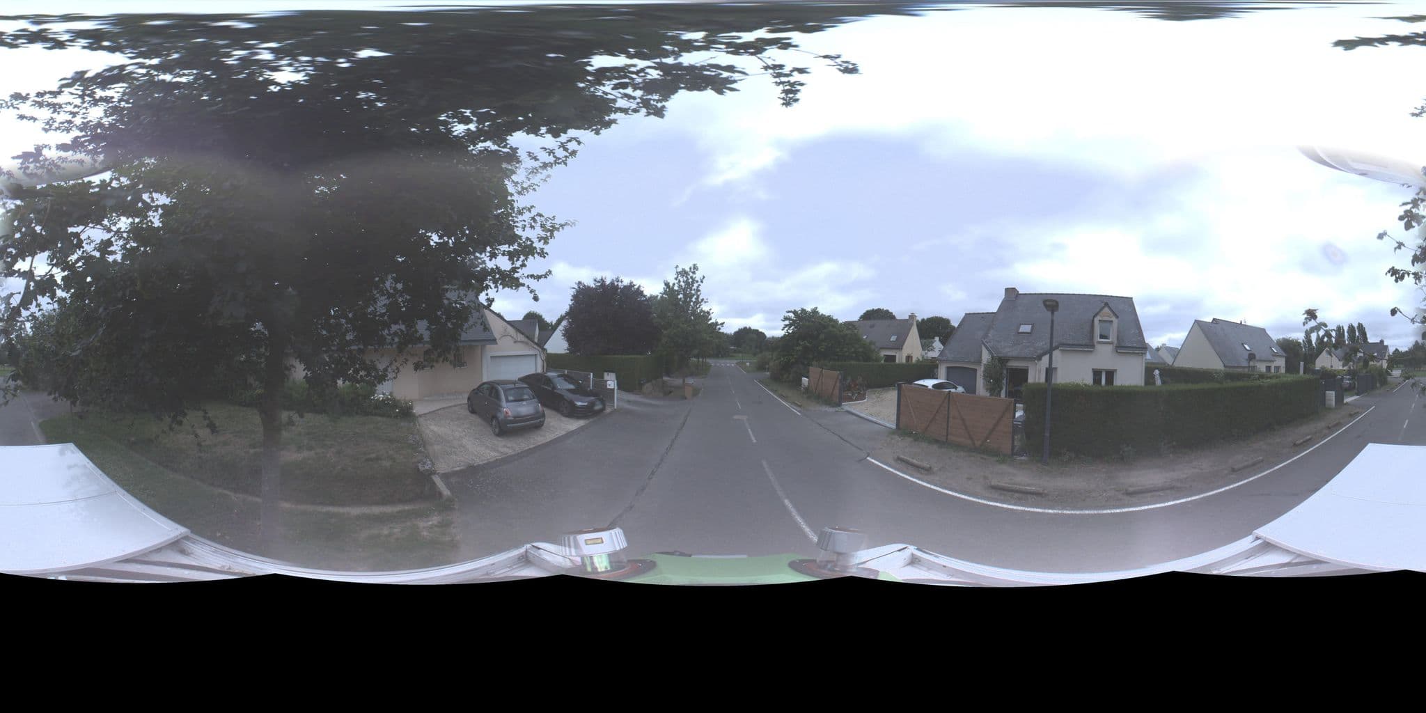 Street view near Domaine de Cicé Golf Resort & Spa, Bruz — © sig_rm (CC BY-SA · Mapillary)