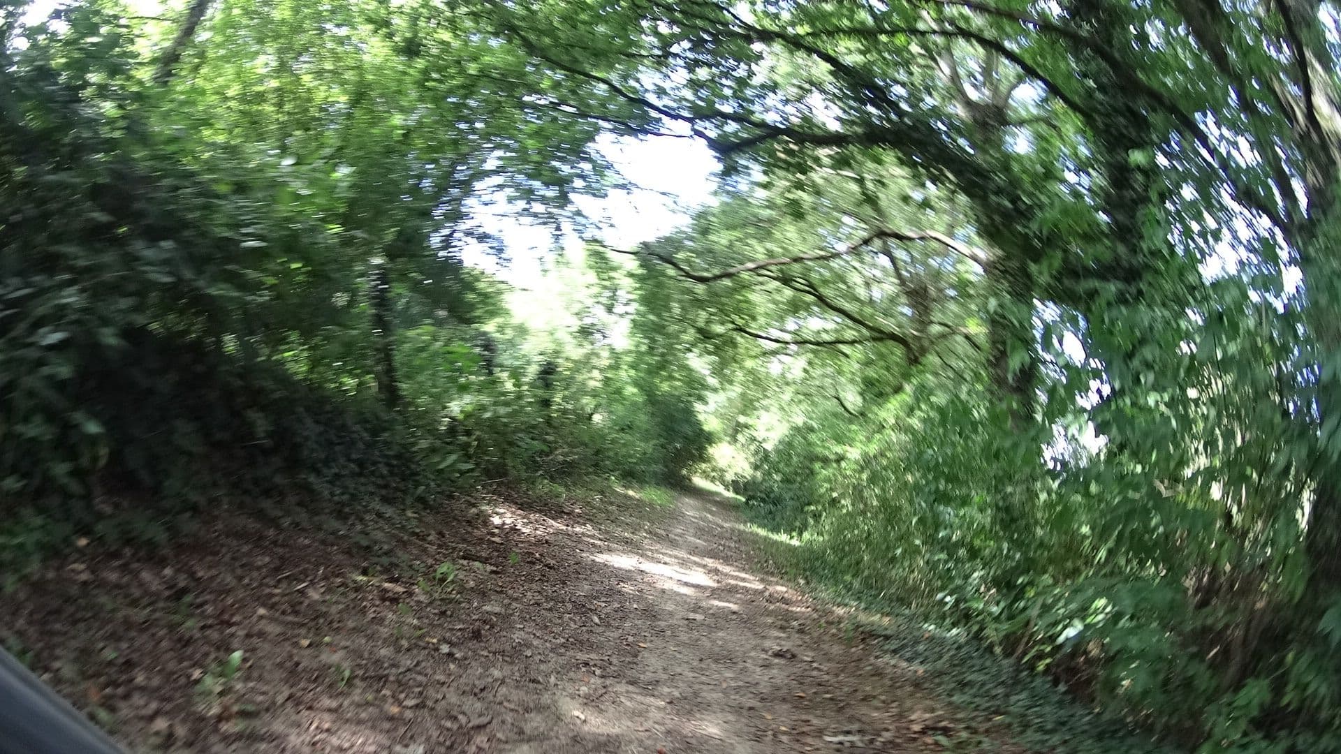 Street view near Les Logis du Grand Clos, La Mézière — © panieravide (CC BY-SA · Mapillary)
