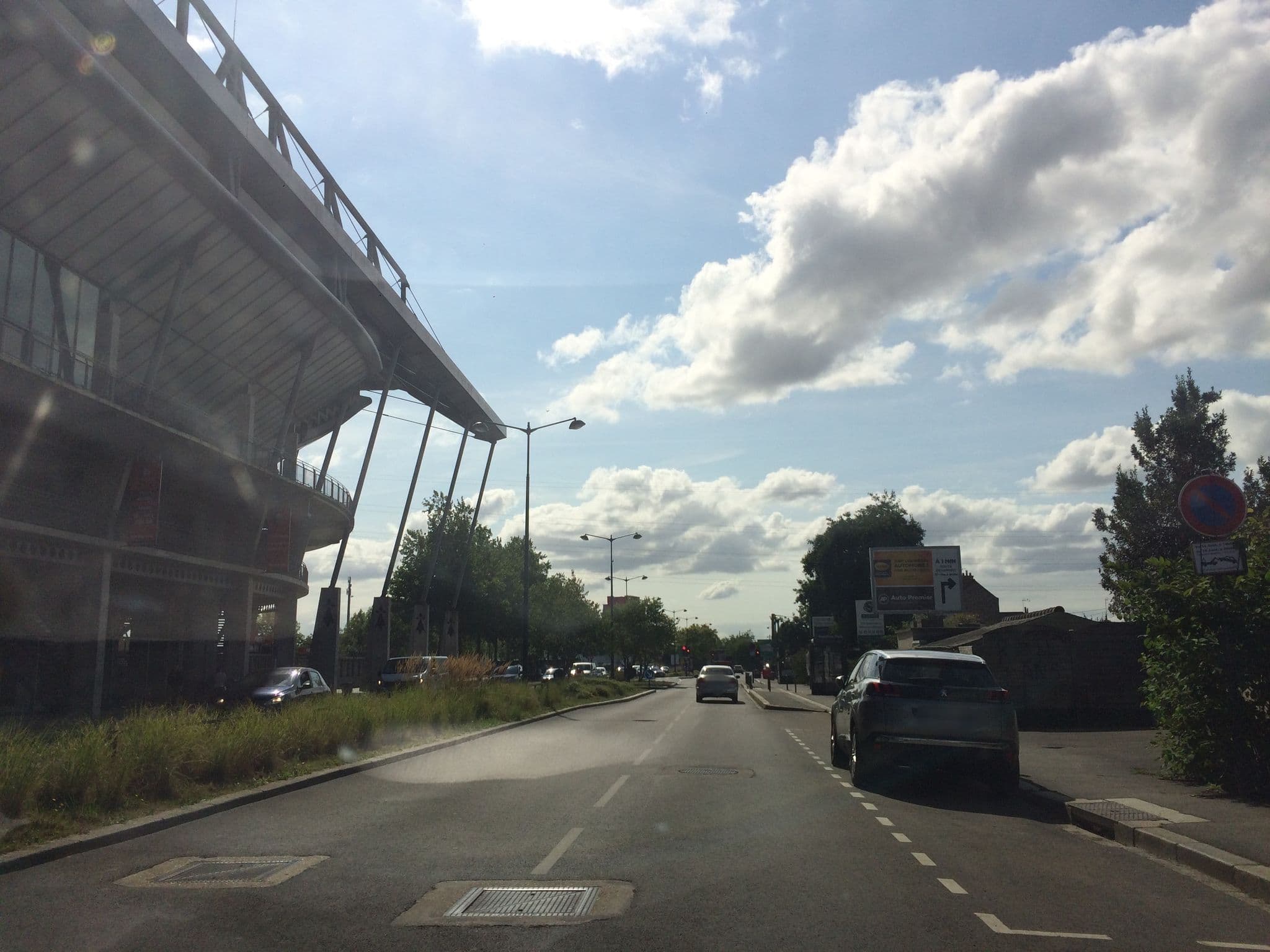 Street view near Aux Berges de BrocÃ©liande Hotel Beignon, Rennes — © kartenville (CC BY-SA · Mapillary)