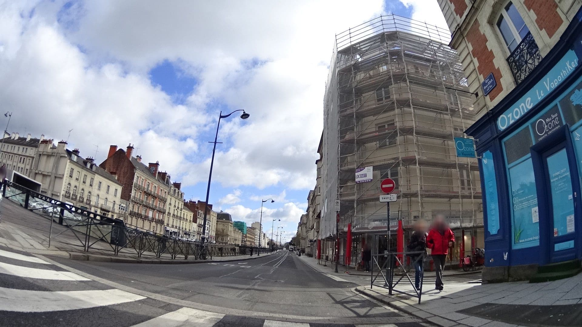 Street view near Rennes Attitude, Rennes — © panieravide (CC BY-SA · Mapillary)