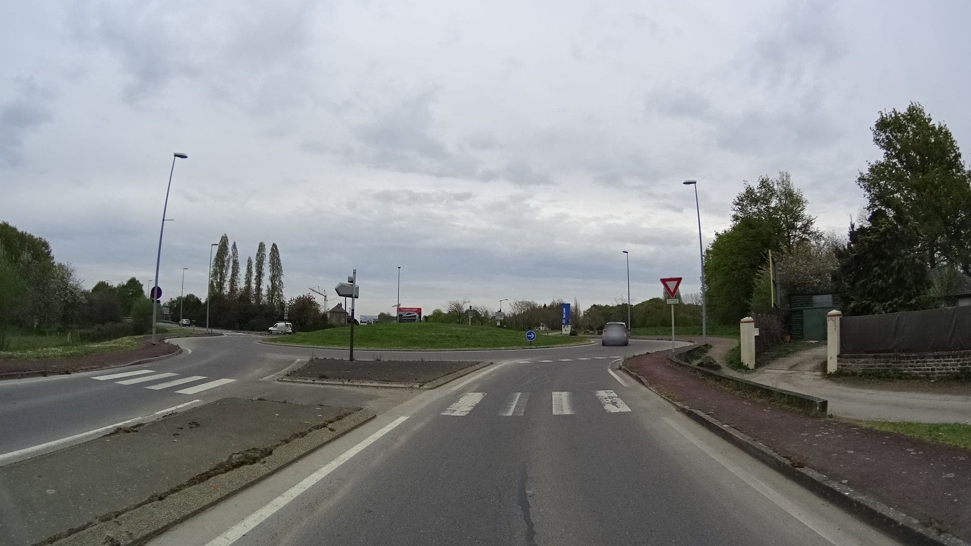 Street view near La Croix Madame, Bruz — © panieravide (CC BY-SA · Mapillary)