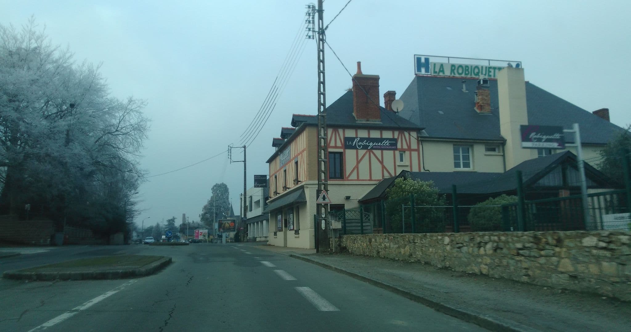 Street view near Hôtel Britannia, Saint-Grégoire — © panieravide (CC BY-SA · Mapillary)