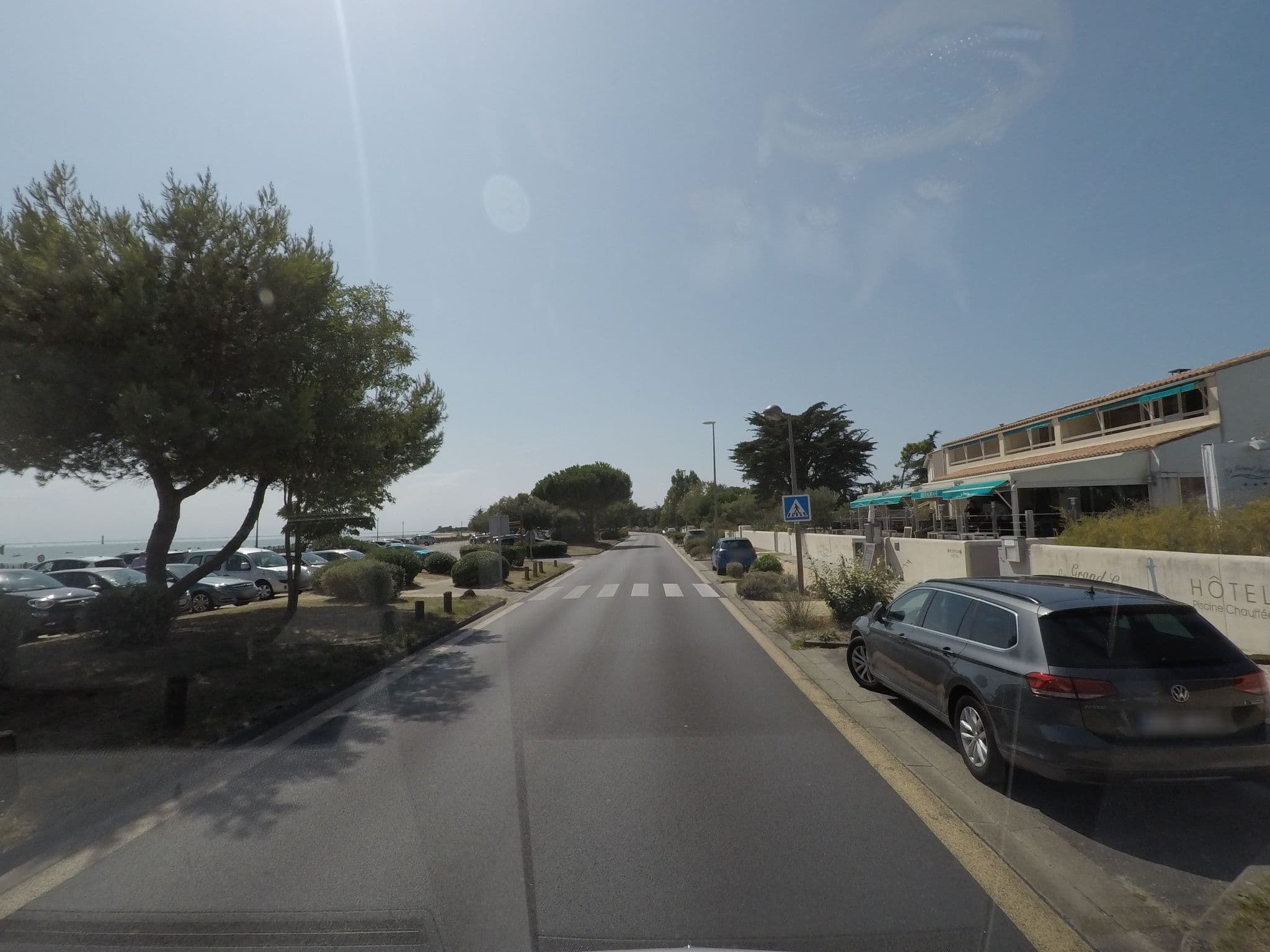 Street view near Le Grand Large, Rivedoux-Plage — © yaron (CC BY-SA · Mapillary)