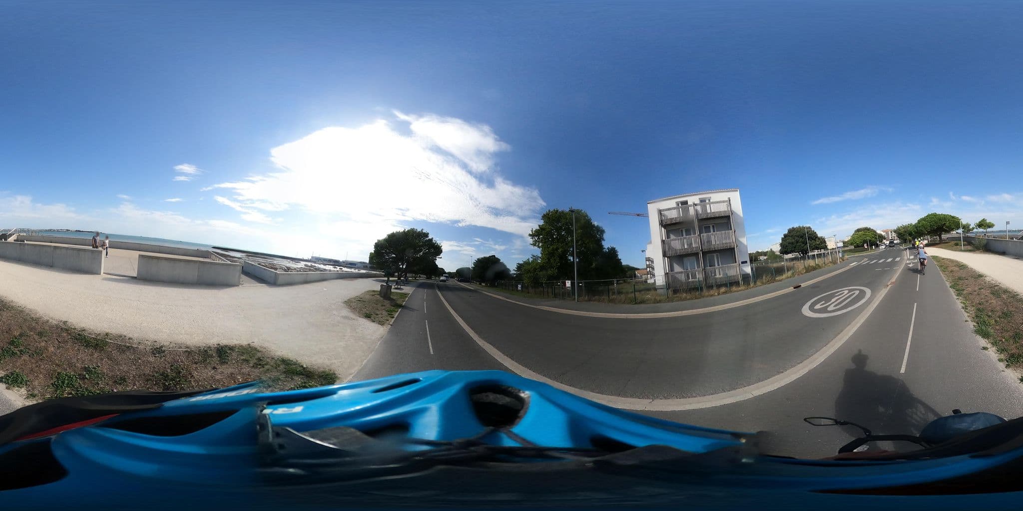 Street view near Residence Club Lafayette, La Rochelle — © padididejurbise (CC BY-SA · Mapillary)