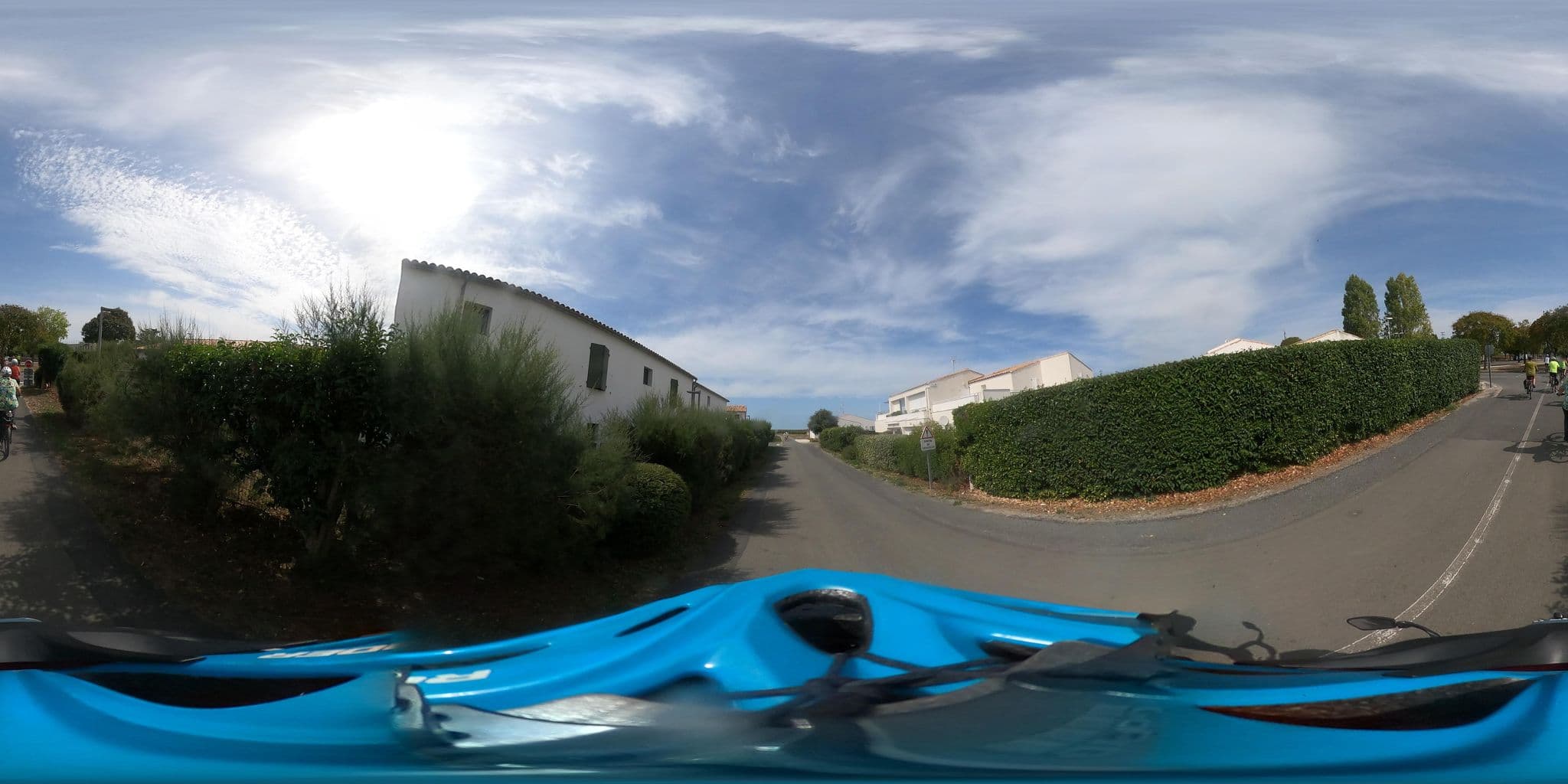 Street view near Belambra Clubs, Saint-Martin-de-Ré — © padididejurbise (CC BY-SA · Mapillary)