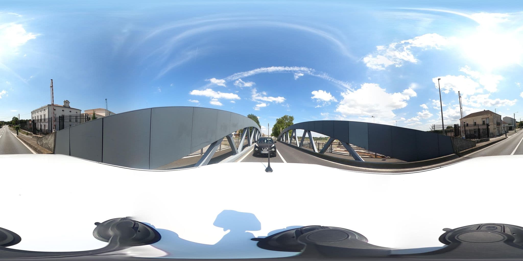 Street view near Le Berbere, Rochefort — © olivierb (CC BY-SA · Mapillary)
