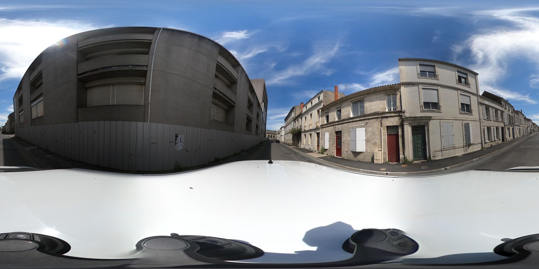 Street view near Auberge de Jeunesse "Logis Etape", Rochefort — © olivierb (CC BY-SA · Mapillary)
