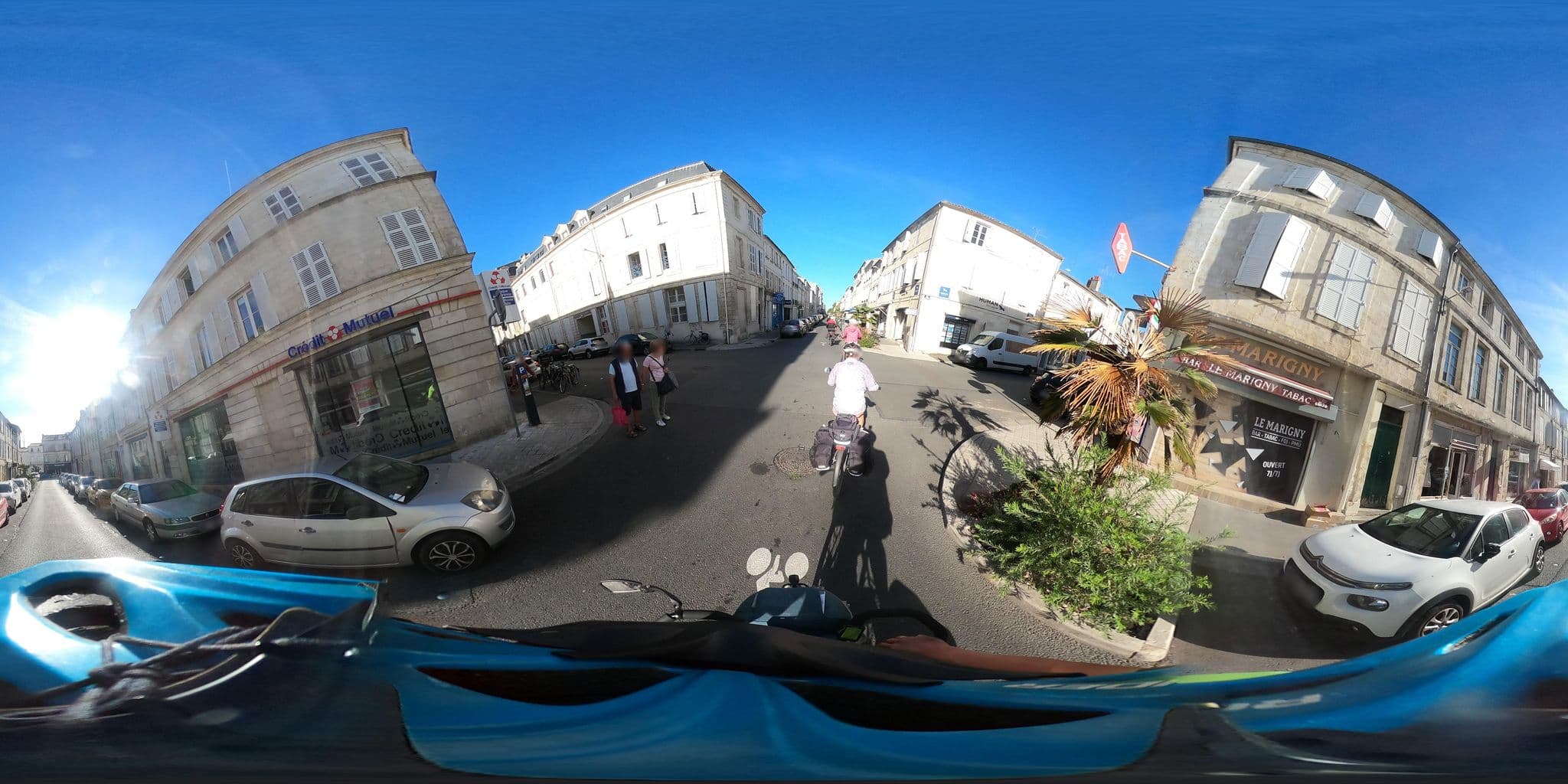 Street view near Hôtel Caravelle Contact Hôtel, Rochefort — © padididejurbise (CC BY-SA · Mapillary)