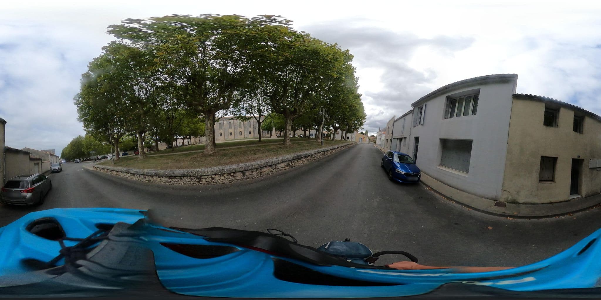Street view near Maison Confortable WI-FI Animaux oui, Marennes — © padididejurbise (CC BY-SA · Mapillary)