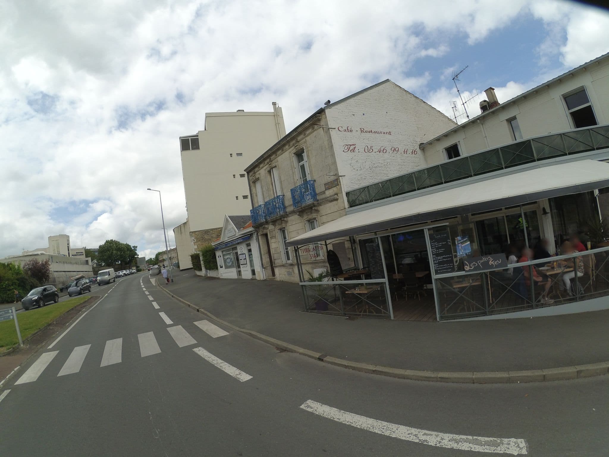 Street view near ROCHEFORT authentique, Rochefort — © stephanep (CC BY-SA · Mapillary)