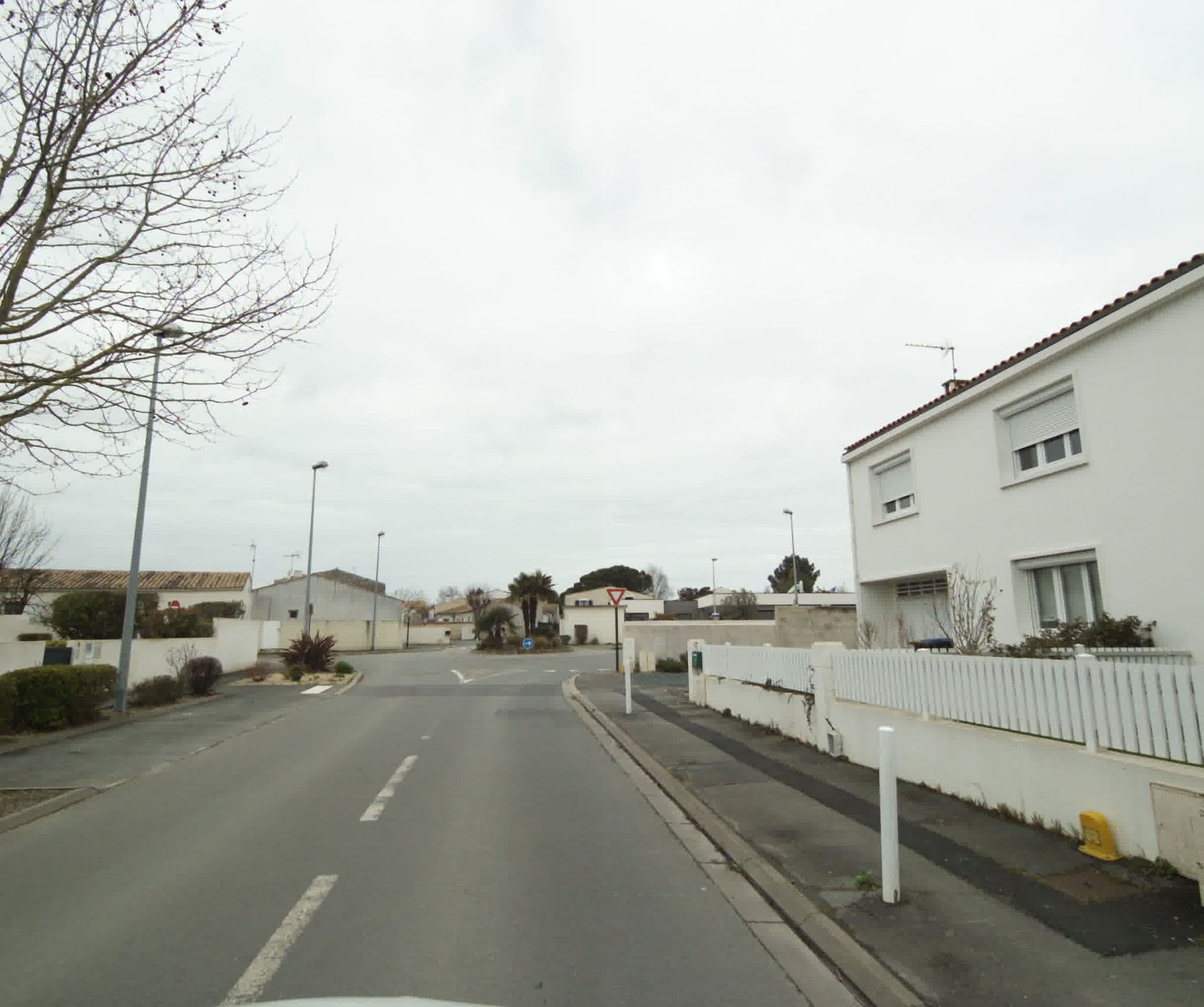 Street view near La Rivagerie, Lagord — © sogefi (CC BY-SA · Mapillary)