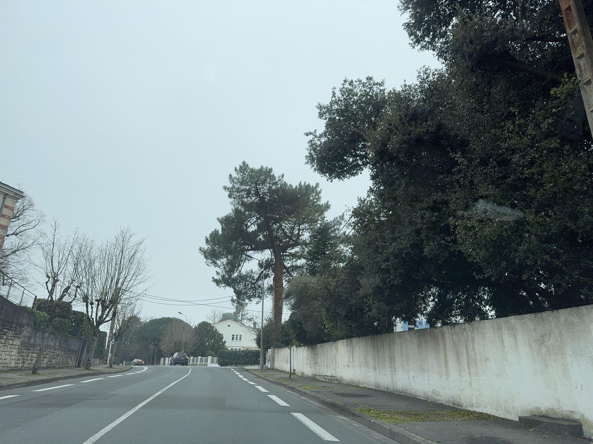 Street view near Crystal hotel, Royan — © max93600 (CC BY-SA · Mapillary)