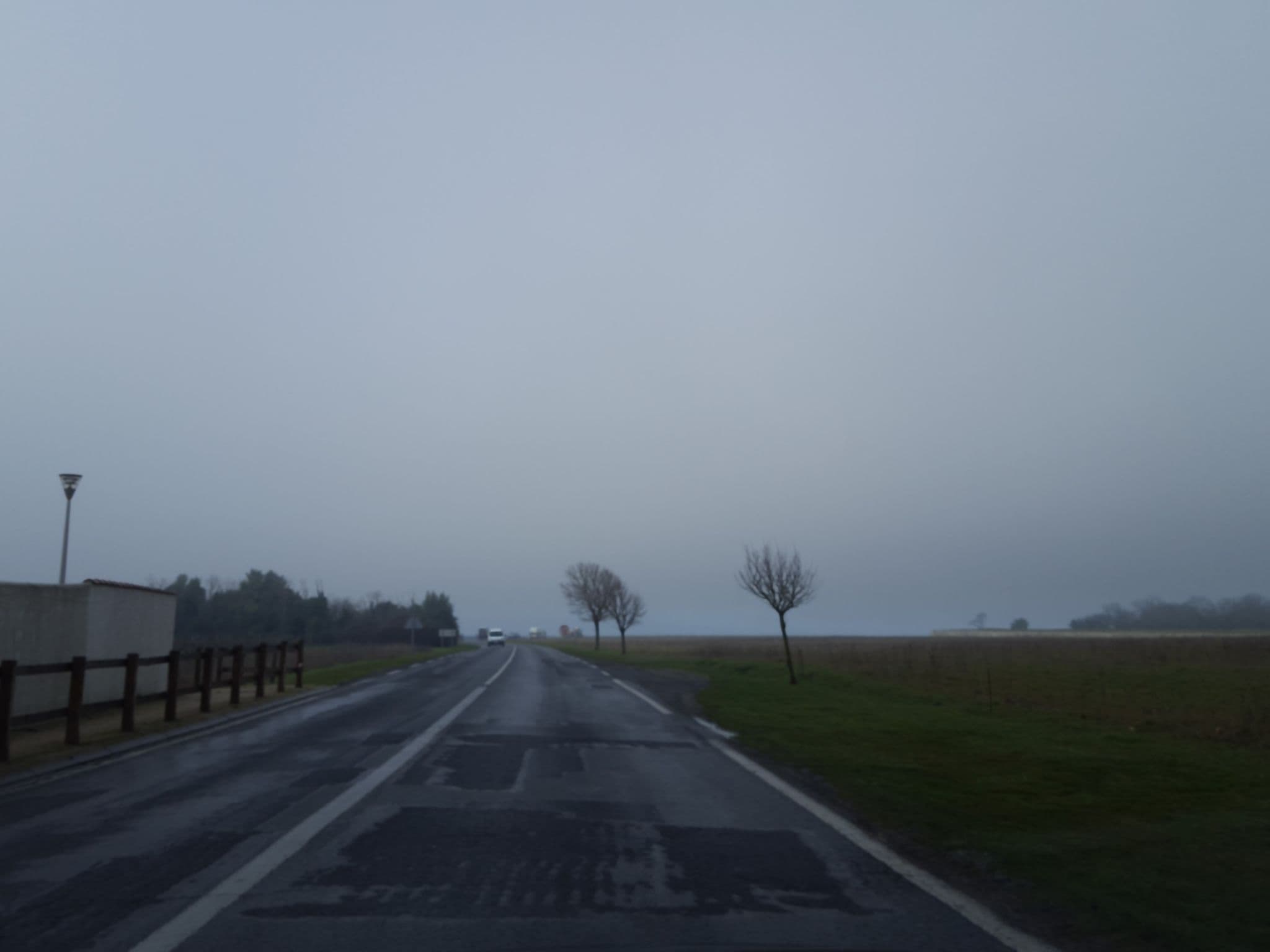 Street view near Ile de Ré location, Saint-Martin-de-Ré — © thibphil (CC BY-SA · Mapillary)