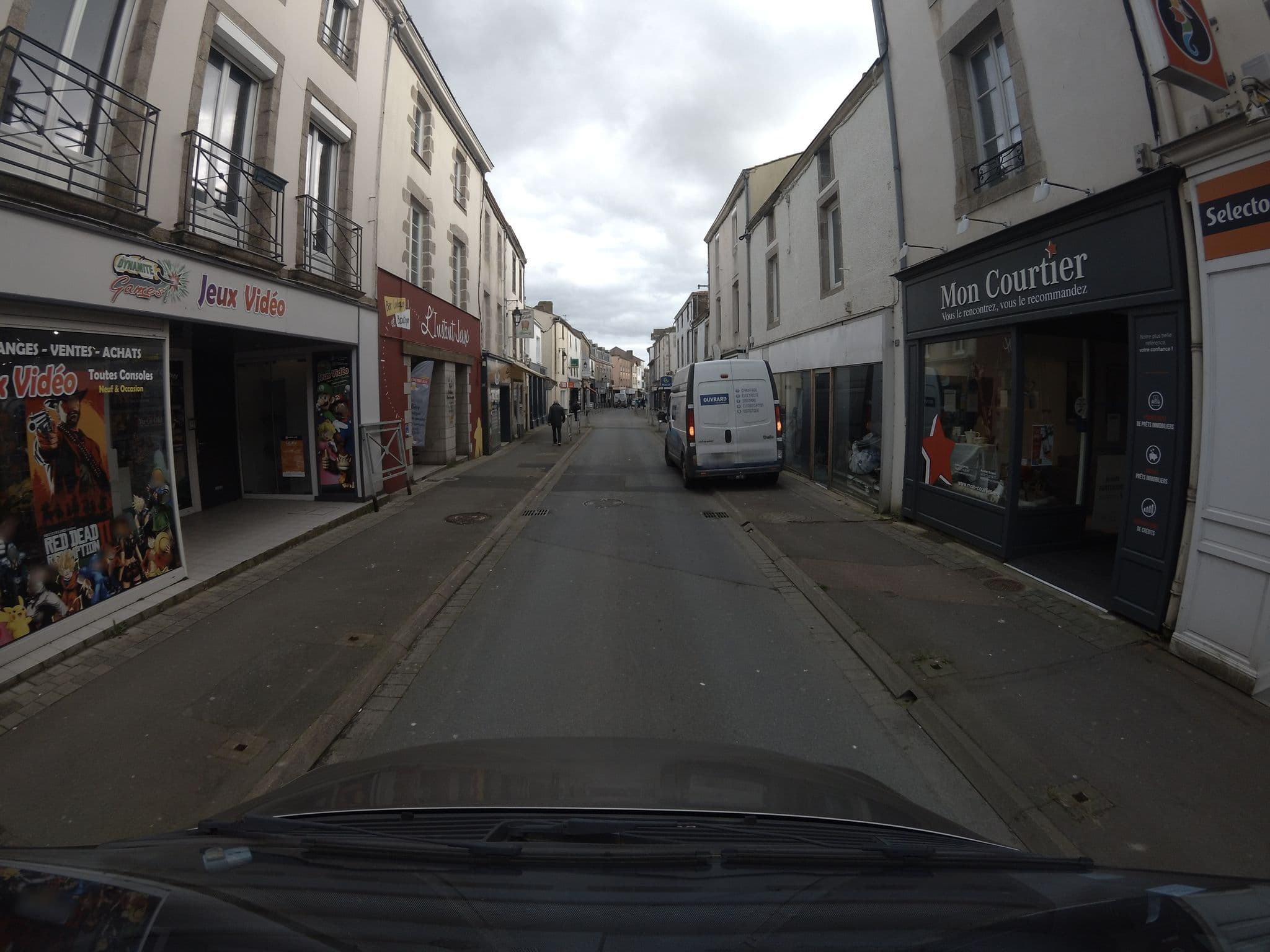Street view near Selectour - Préférence, Montaigu — © stephanep (CC BY-SA · Mapillary)