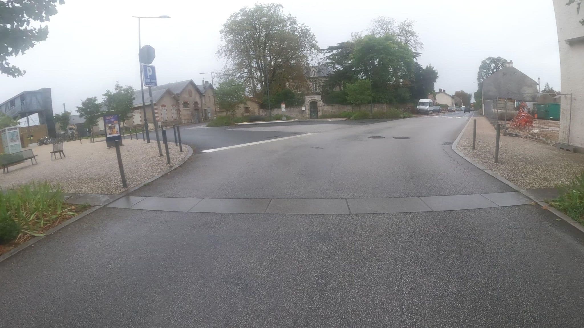 Street view near Hôtel de la Gare, Clisson — © Nzau (CC BY-SA · Mapillary)