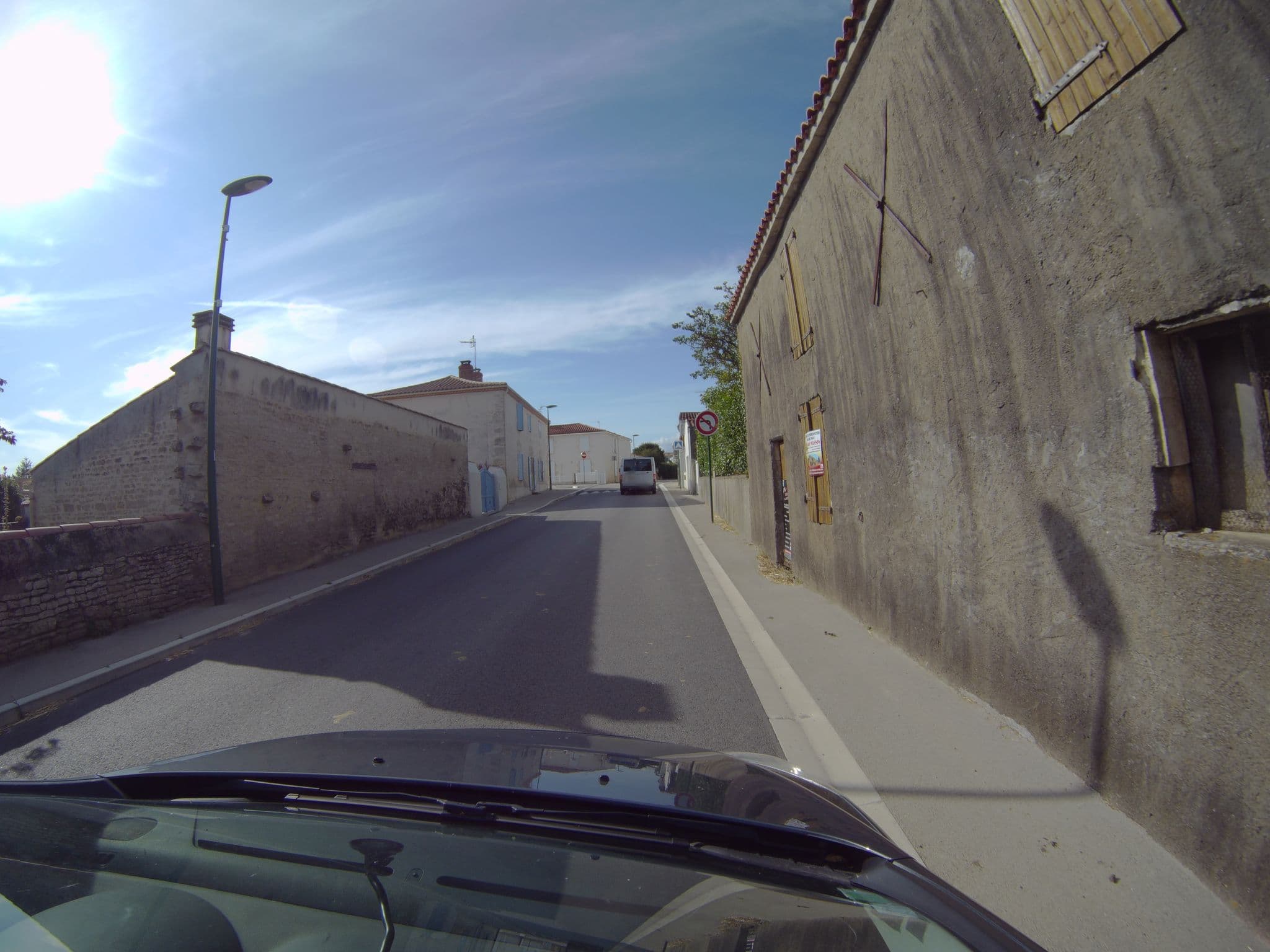 Street view near Chambres d'Hôtes de la Tour, Angles — © stephanep (CC BY-SA · Mapillary)