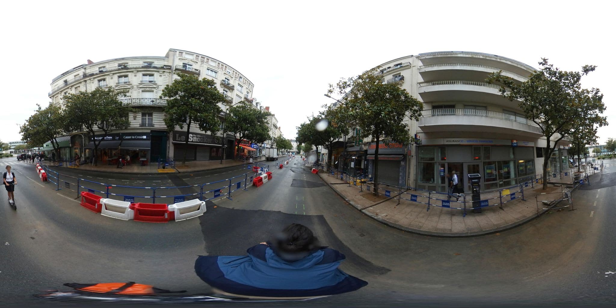 Street view near Hotel de l'Univers, Angers — © c_mobilite (CC BY-SA · Mapillary)