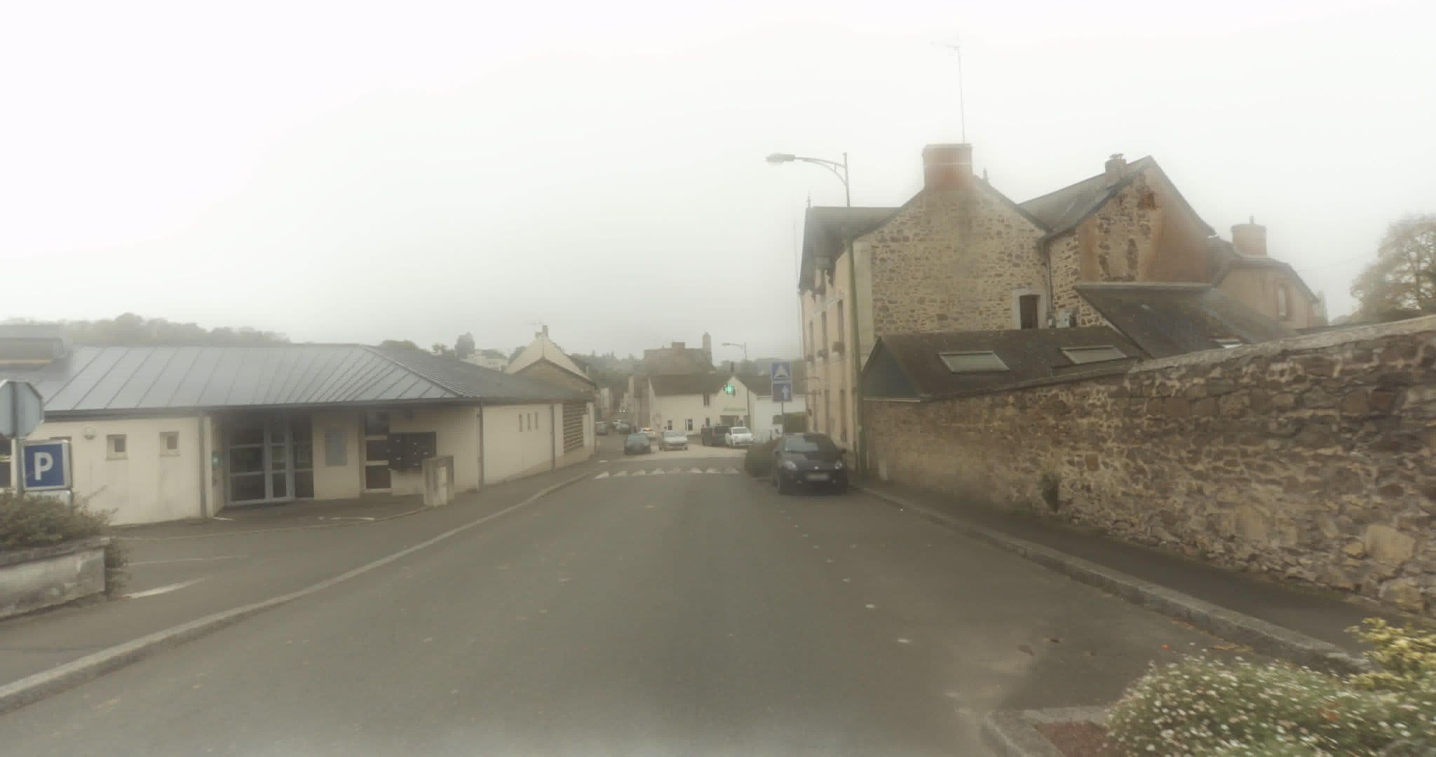 Street view near Vallee Bernard, Montsûrs — © sogefi (CC BY-SA · Mapillary)