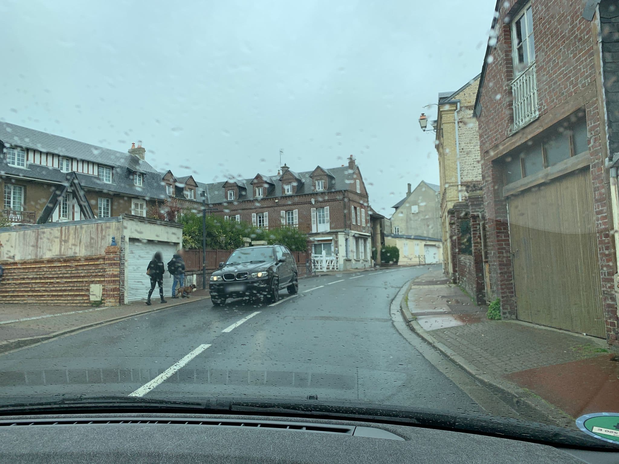 Street view near La Villa, Étretat — © noel (CC BY-SA · Mapillary)