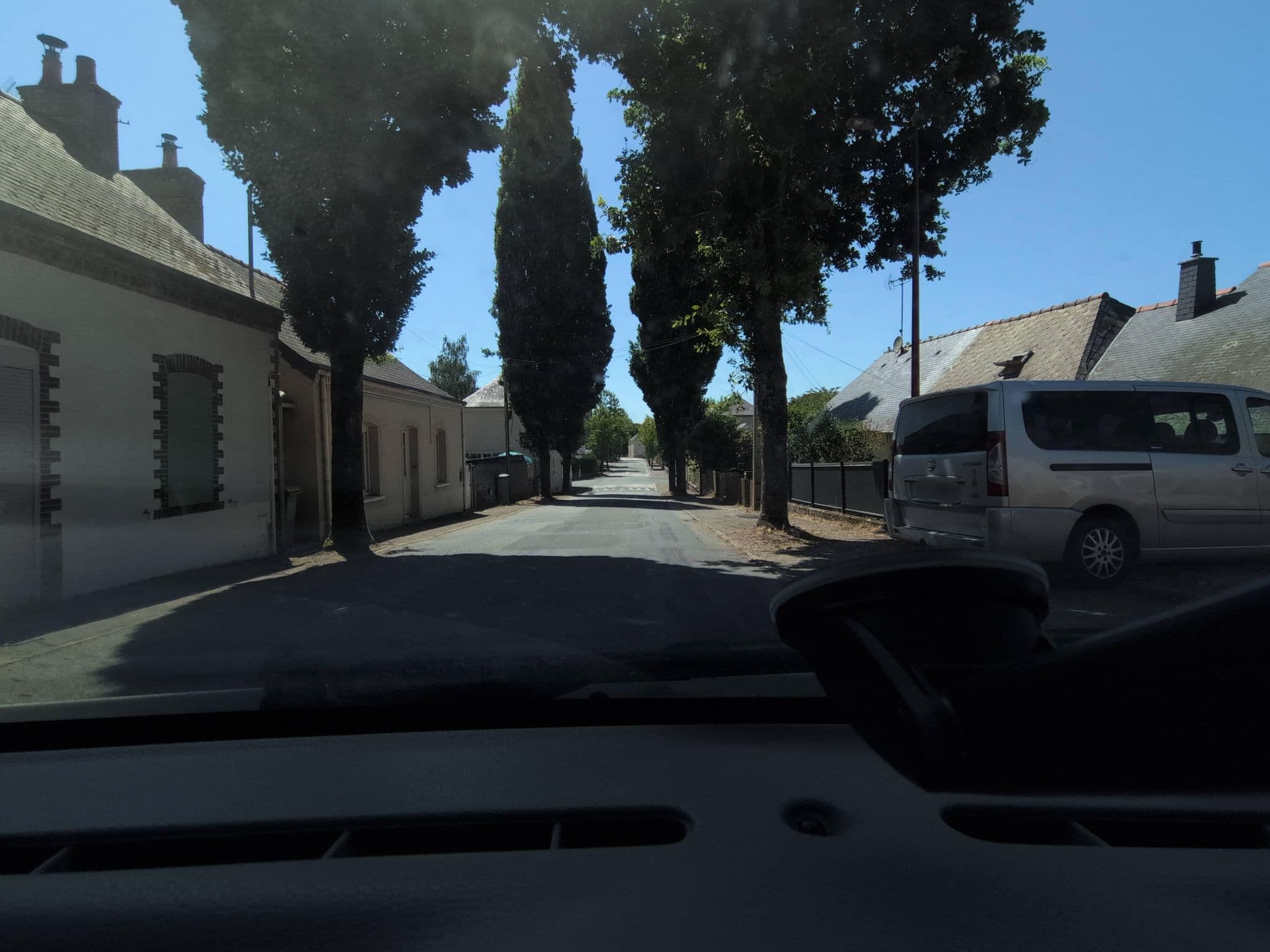 Street view near Gendry Daniel, Craon — © hautetension08 (CC BY-SA · Mapillary)