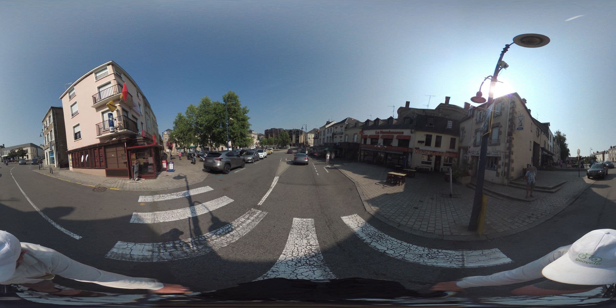 Street view near Barboteau et Cie, Mayenne — © geovelo (CC BY-SA · Mapillary)