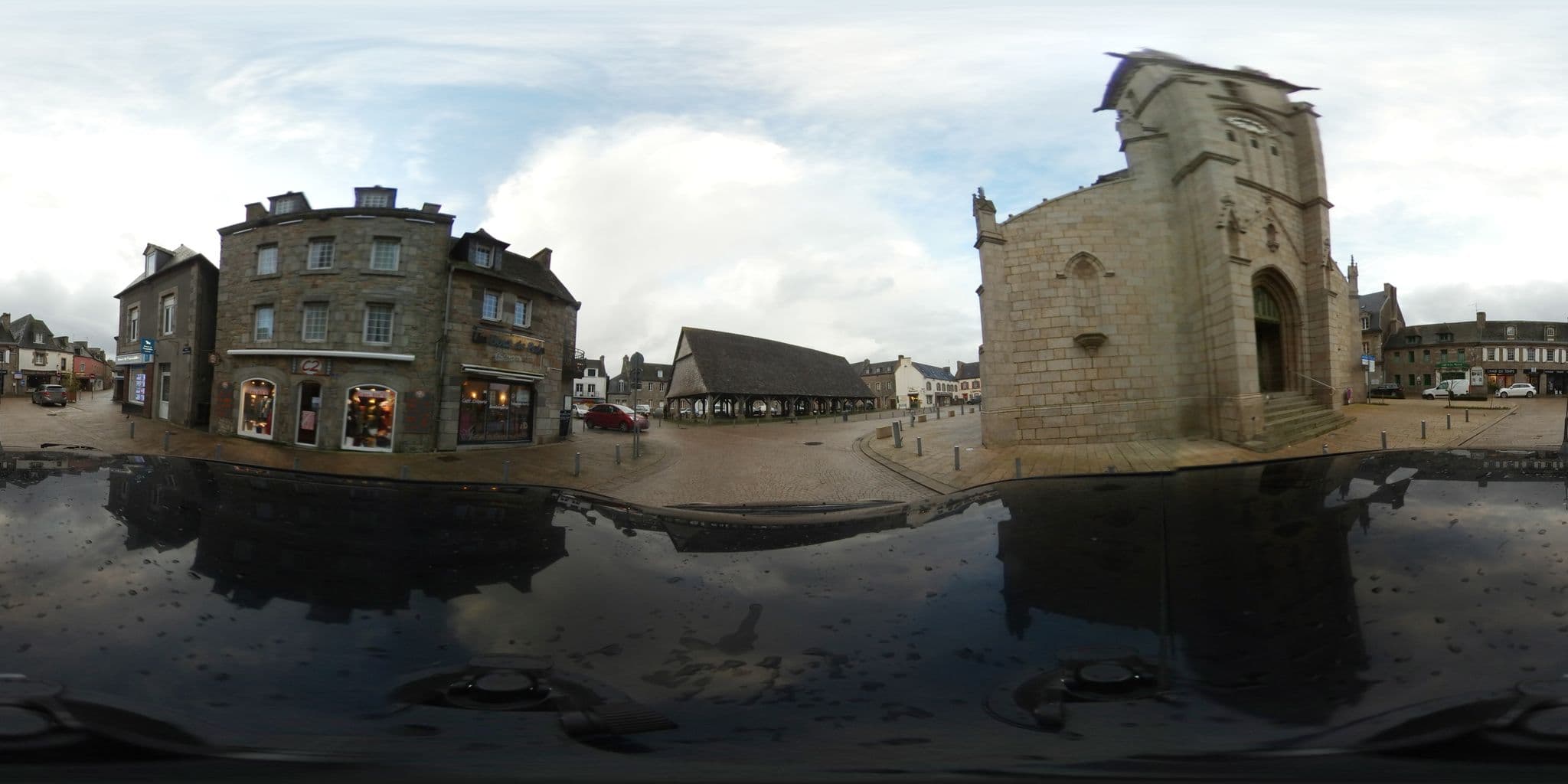 Street view near Les Trois Ormeaux Gérard, Plouescat — © c_mobilite (CC BY-SA · Mapillary)