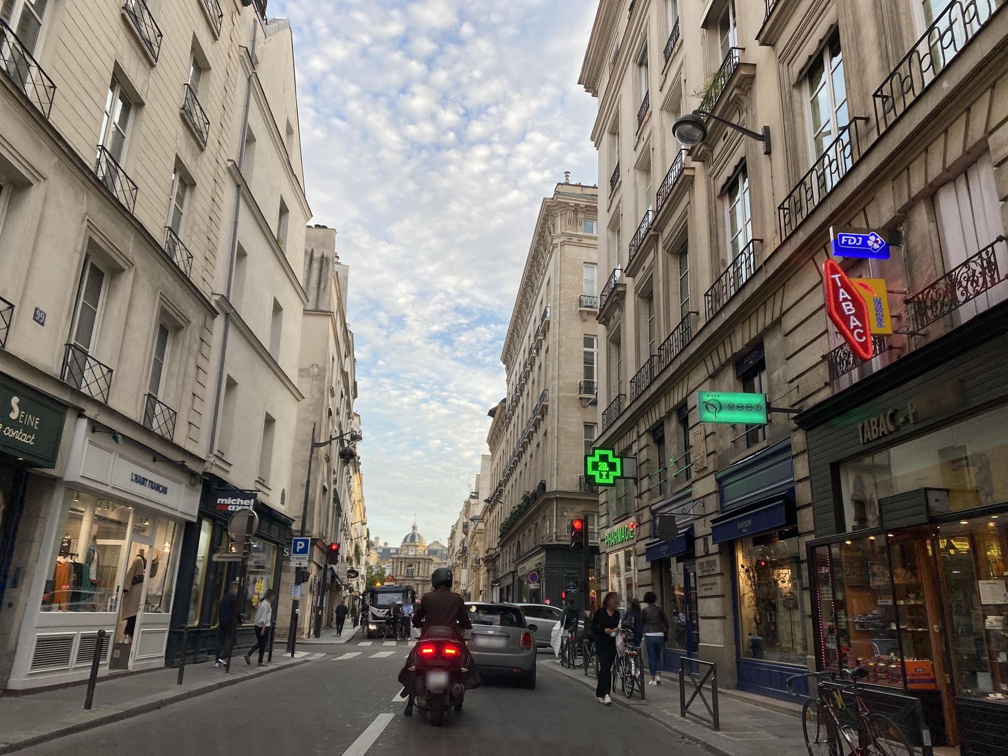 Street view near Tonic Hôtel, Paris 06 Luxembourg — © fpm (CC BY-SA · Mapillary)