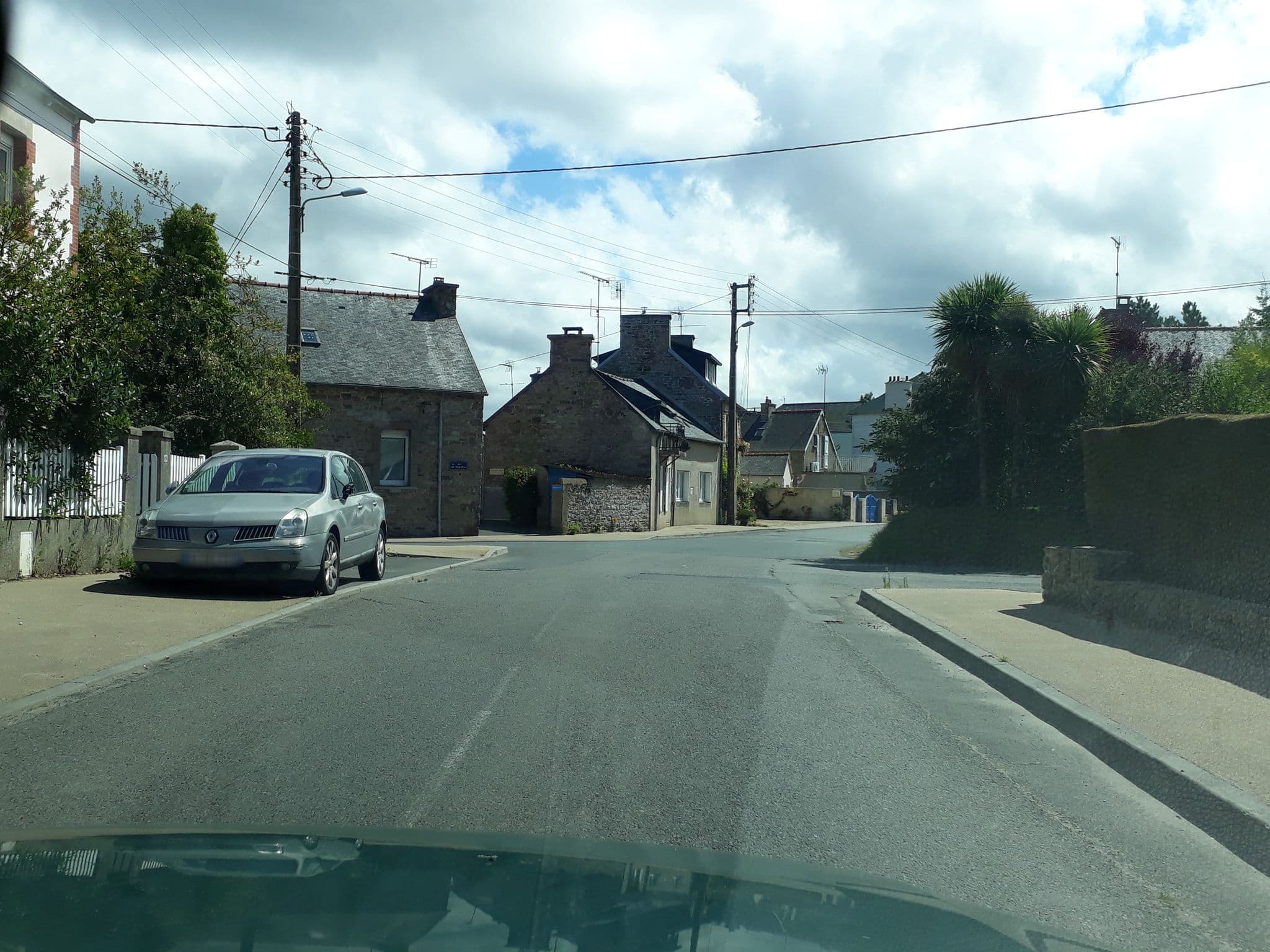 Street view near Le Hegarat Guy, Paimpol — © df45 (CC BY-SA · Mapillary)