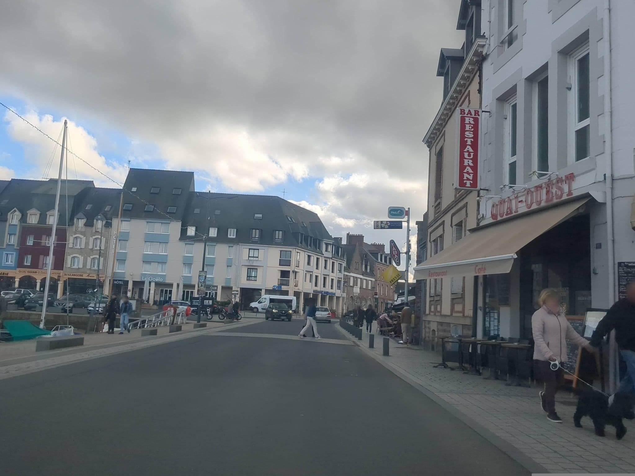 Street view near Hotel K'Loys, Paimpol — © alixun (CC BY-SA · Mapillary)