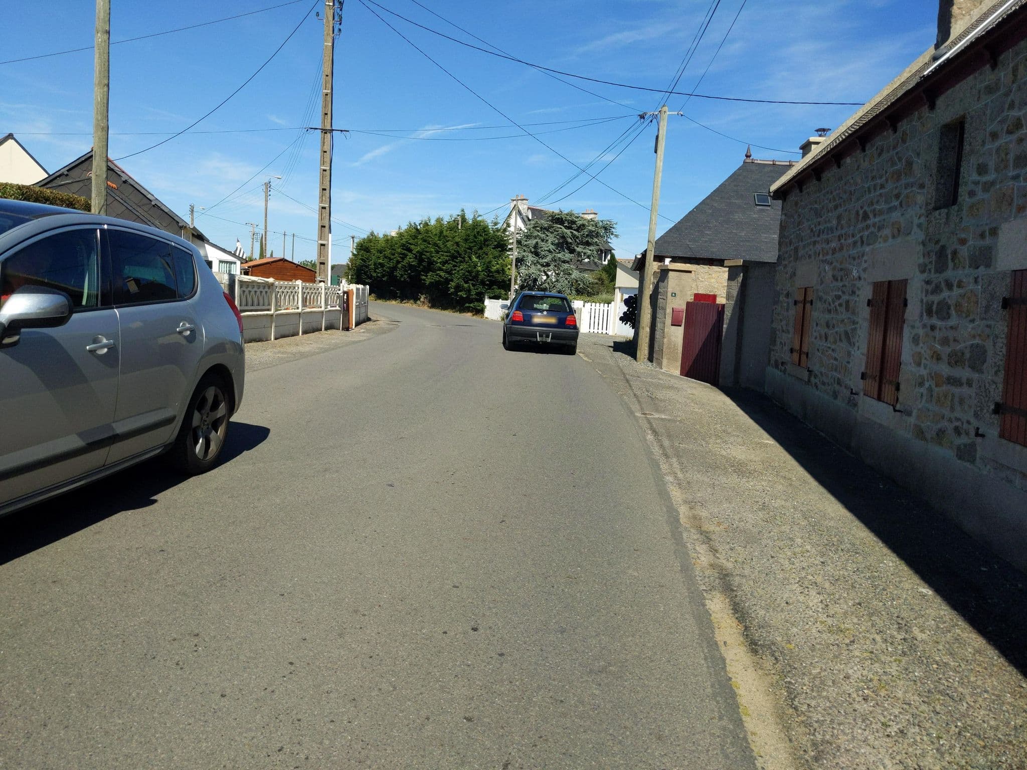 Street view near Domaine de Laneros, Pleubian — © alixun (CC BY-SA · Mapillary)