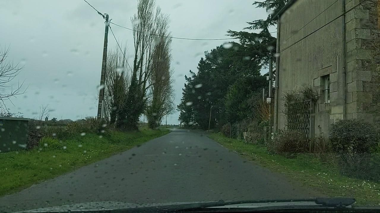 Street view near Manoir d'Hôtes de Troezel Bian, Pleumeur-Gautier — © alixun (CC BY-SA · Mapillary)
