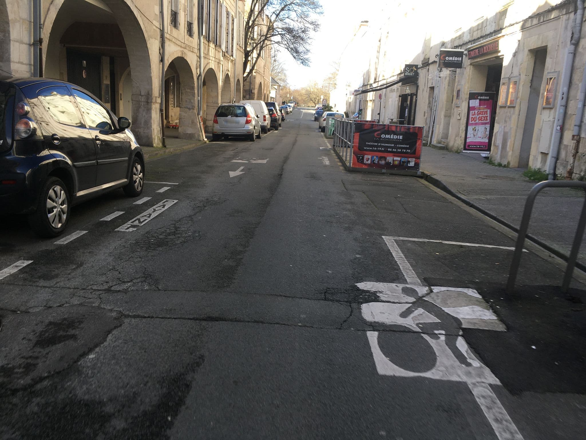 Street view near La Villa Dolce, La Rochelle — © unlimited (CC BY-SA · Mapillary)