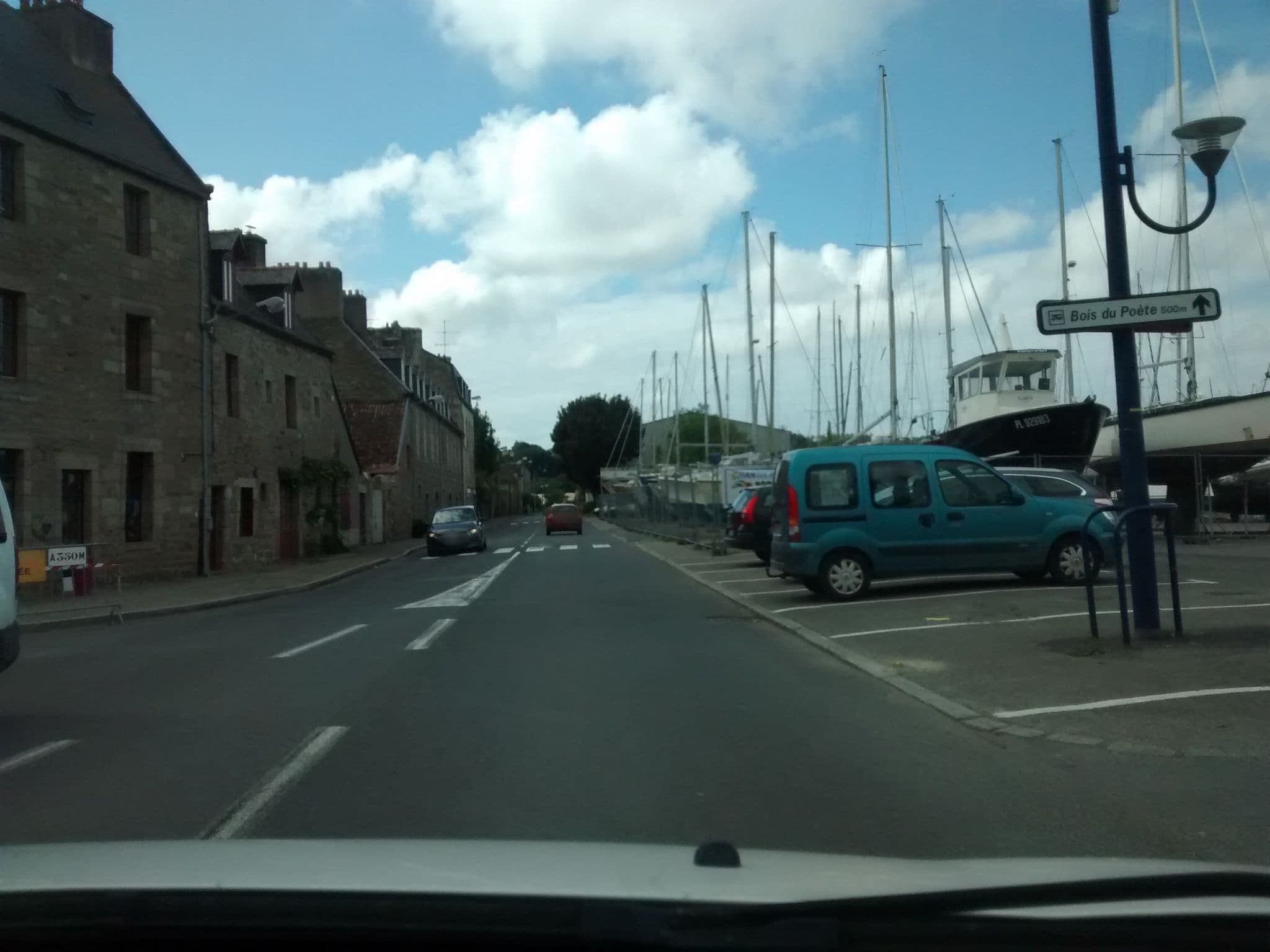 Street view near Glorennec, Tréguier — © mgageo (CC BY-SA · Mapillary)