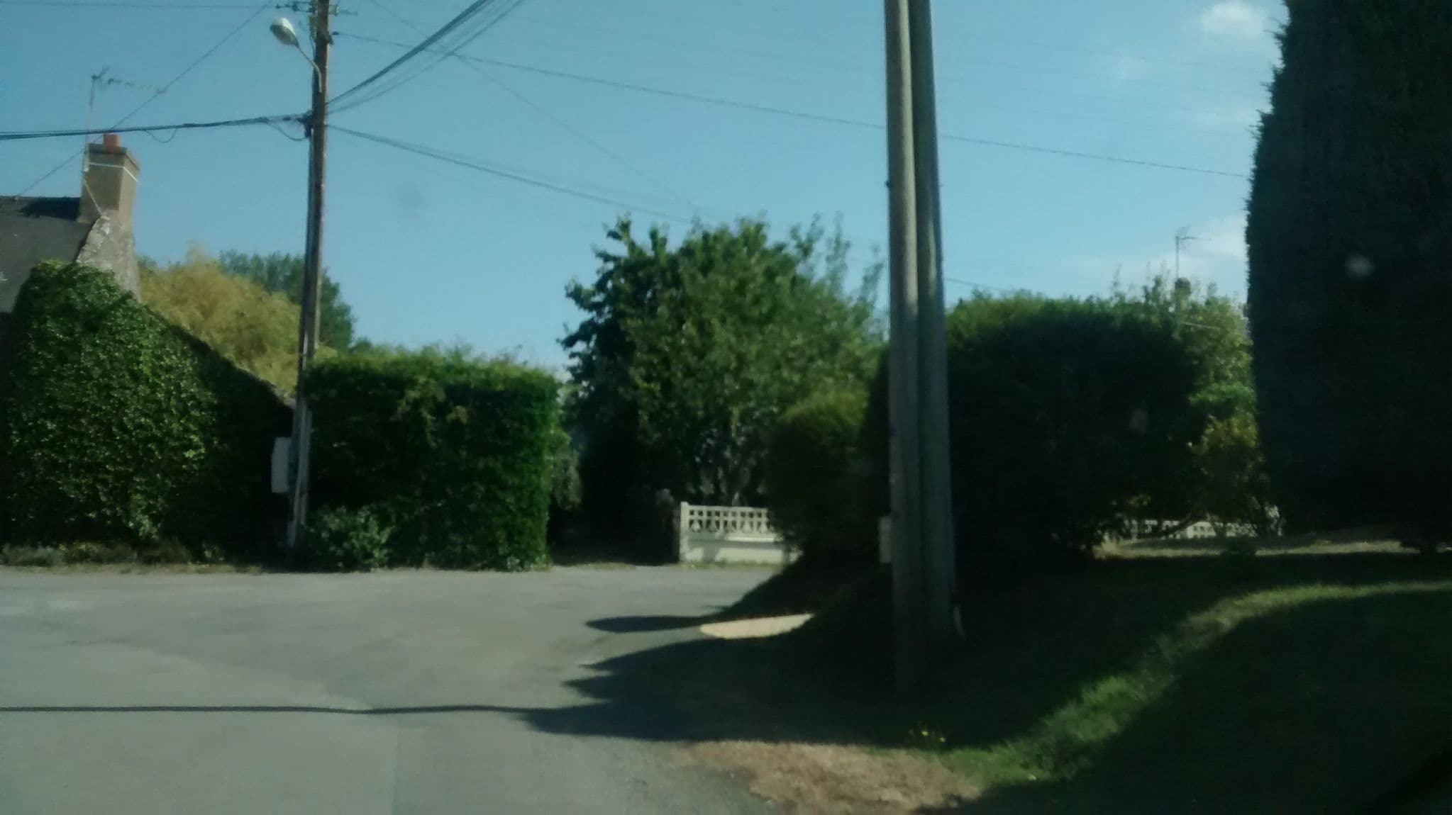 Street view near Ty an Derwen, Saint-Coulomb — © mgageo (CC BY-SA · Mapillary)