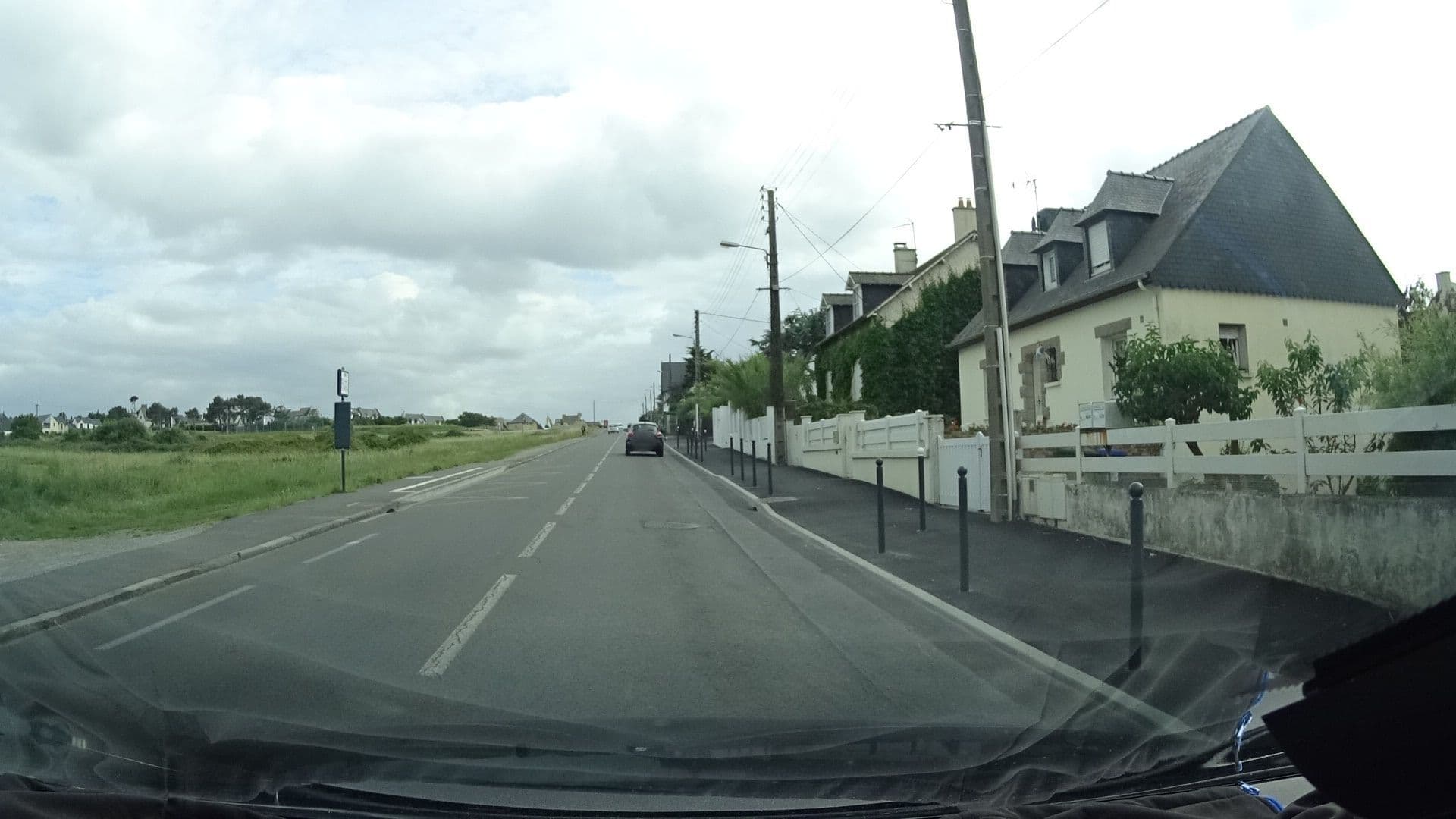 Street view near La Cabane du Pêcheur, Saint-Malo — © ljbouere (CC BY-SA · Mapillary)