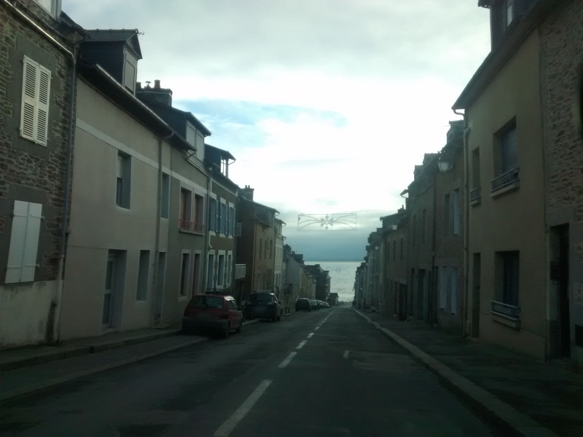 Street view near La Cancaline, Cancale — © mgageo (CC BY-SA · Mapillary)