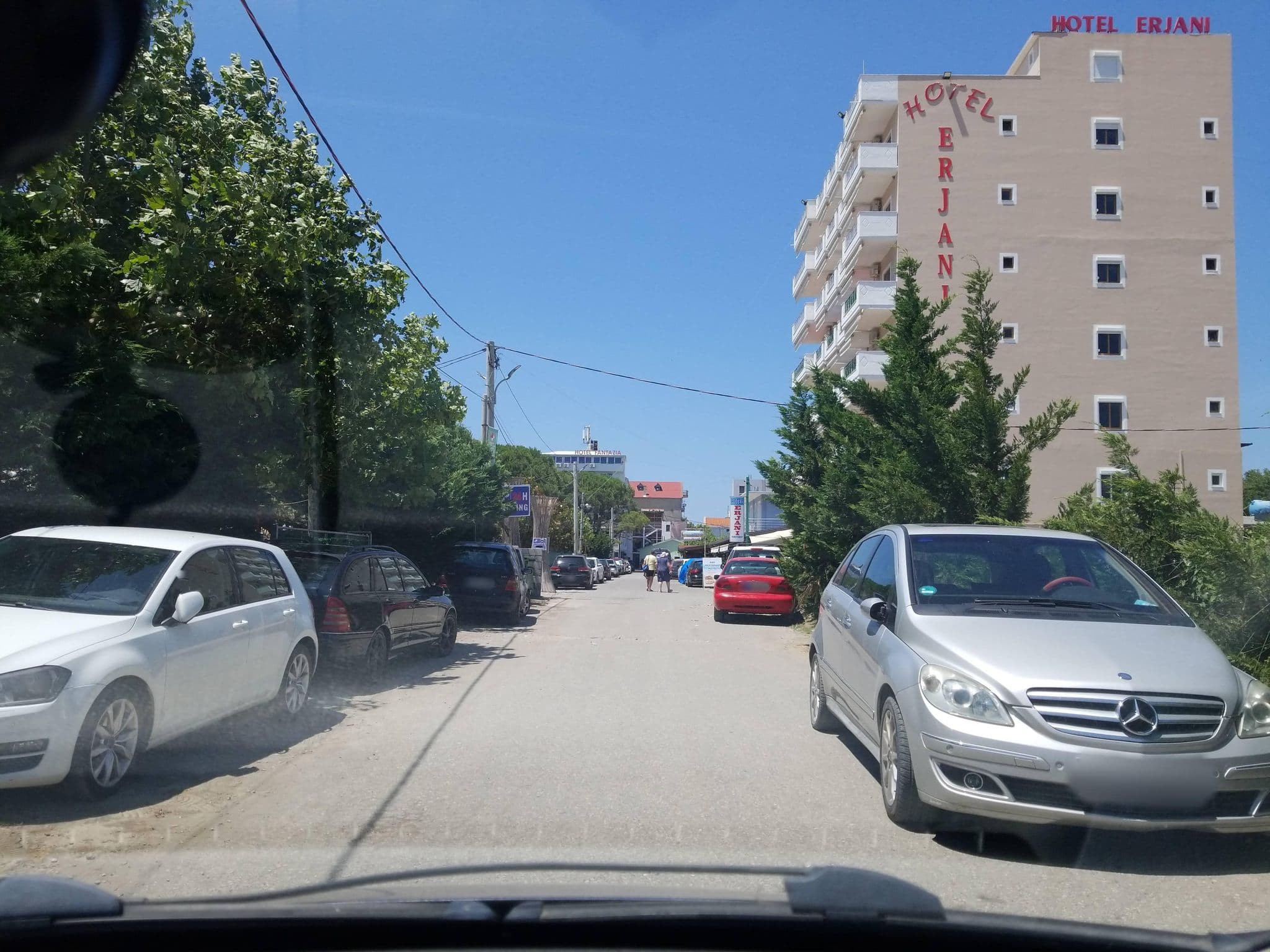 Street view near Bristol, Gjadër, Dajc — © denisju_osm (CC BY-SA · Mapillary)