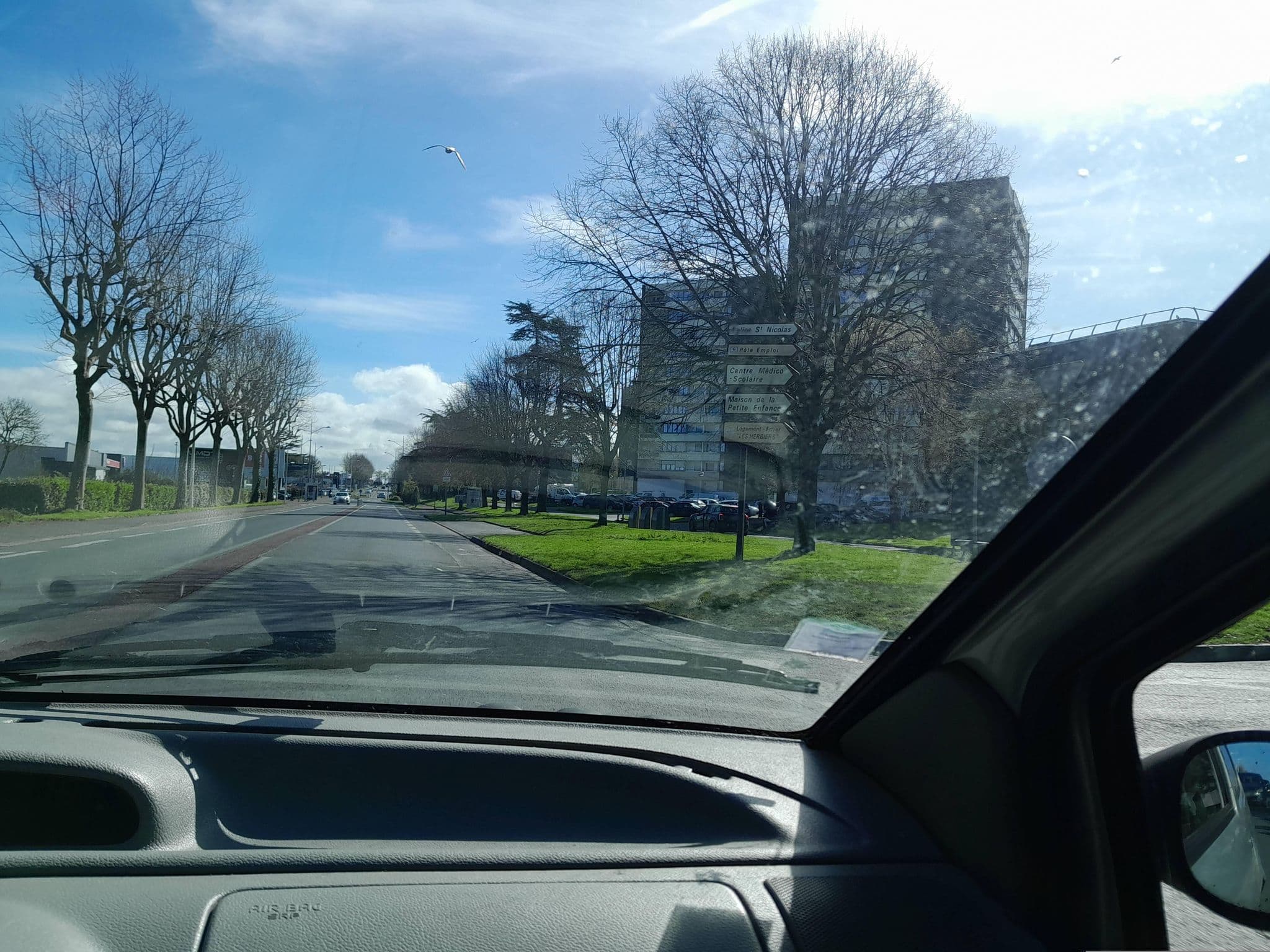 Street view near Appartement Granville, Donville-les-Bains — © hautetension08 (CC BY-SA · Mapillary)