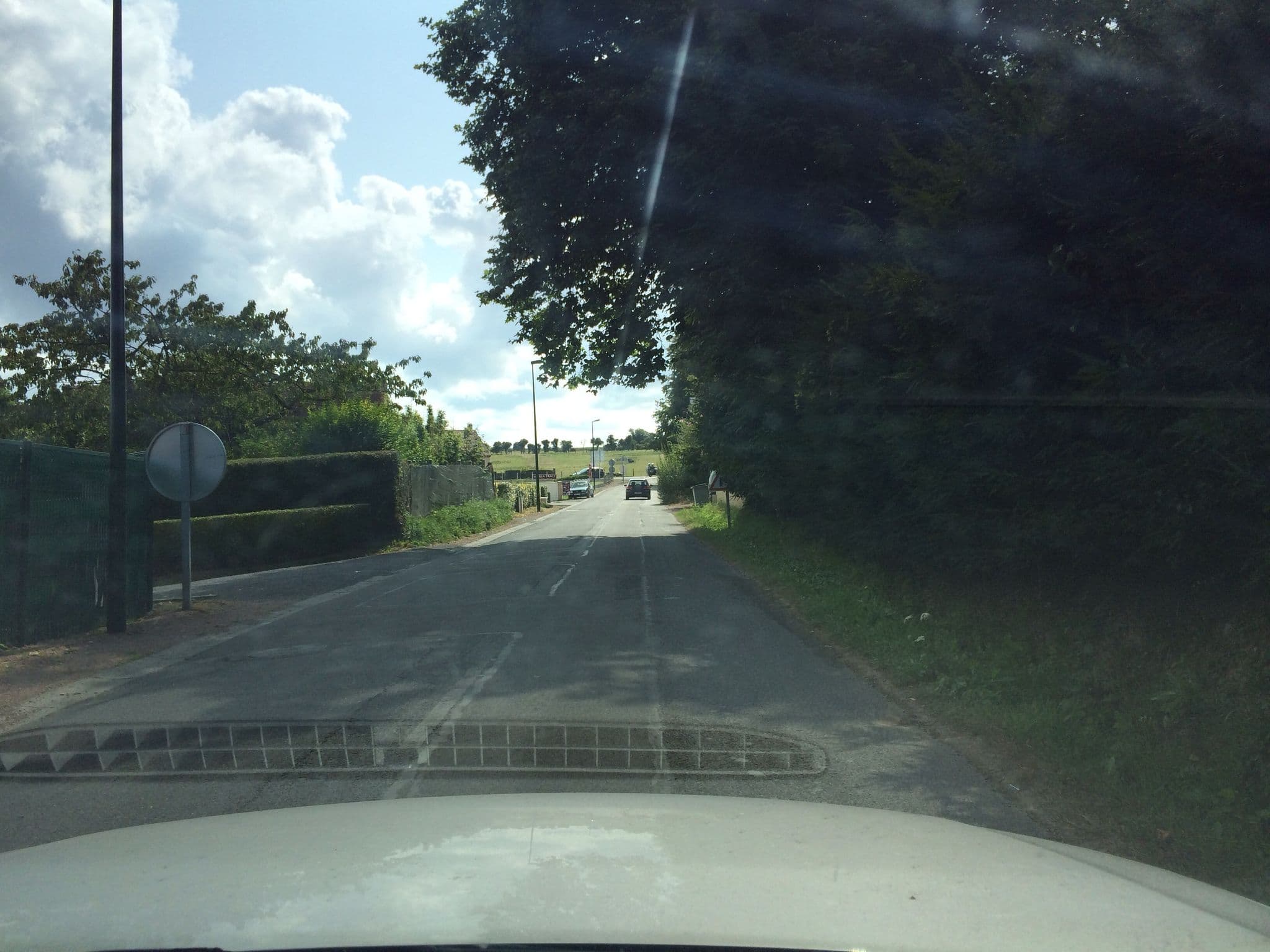 Street view near Hôtel le Chanteclair, Ver-sur-Mer — © cquest (CC BY-SA · Mapillary)